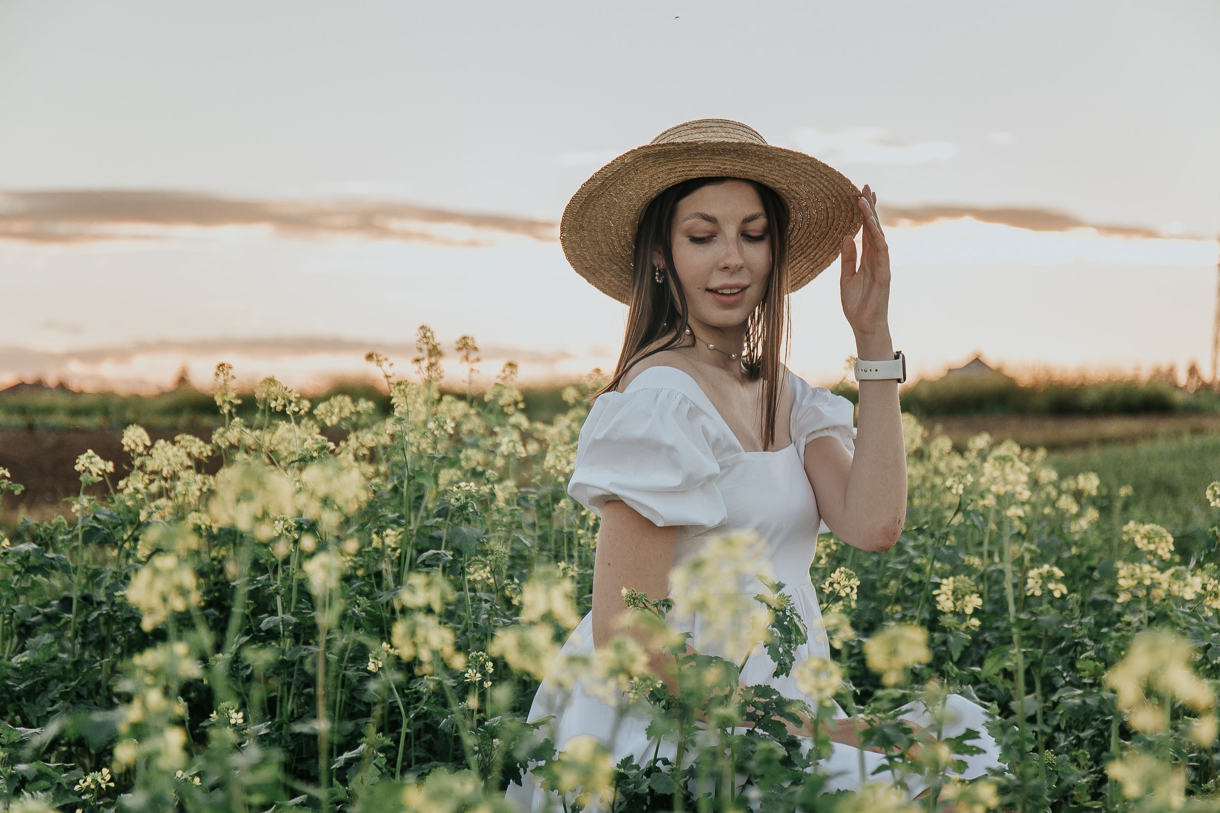 Надя. Для тех, кто не ждёт удачи, а создаёт её. Каждая фотосессия — это твой момент, твой стиль, твой успех. 📸