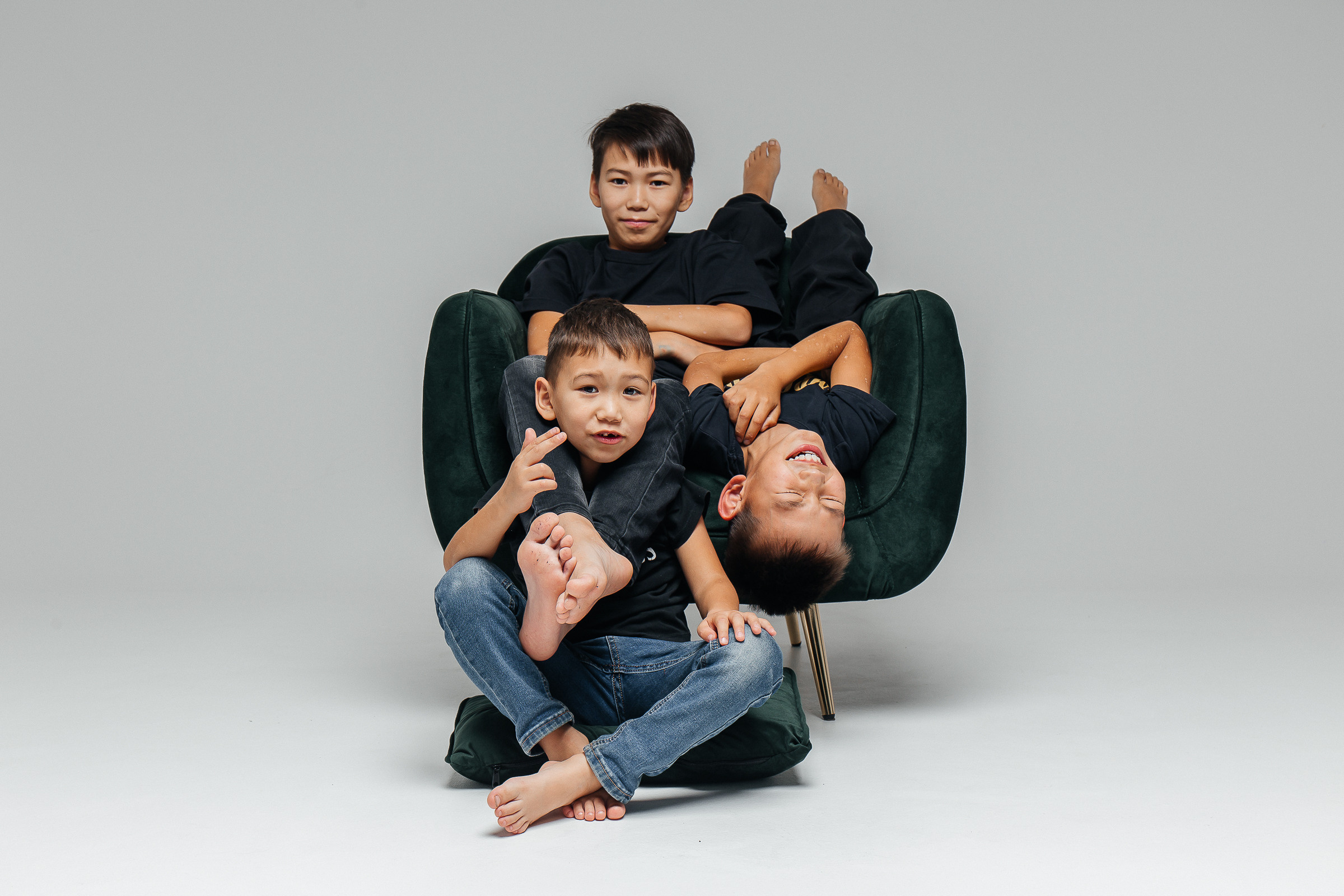 Циклорама. Для тех, кто не ждёт удачи, а создаёт её. Каждая фотосессия — это твой момент, твой стиль, твой успех. 📸