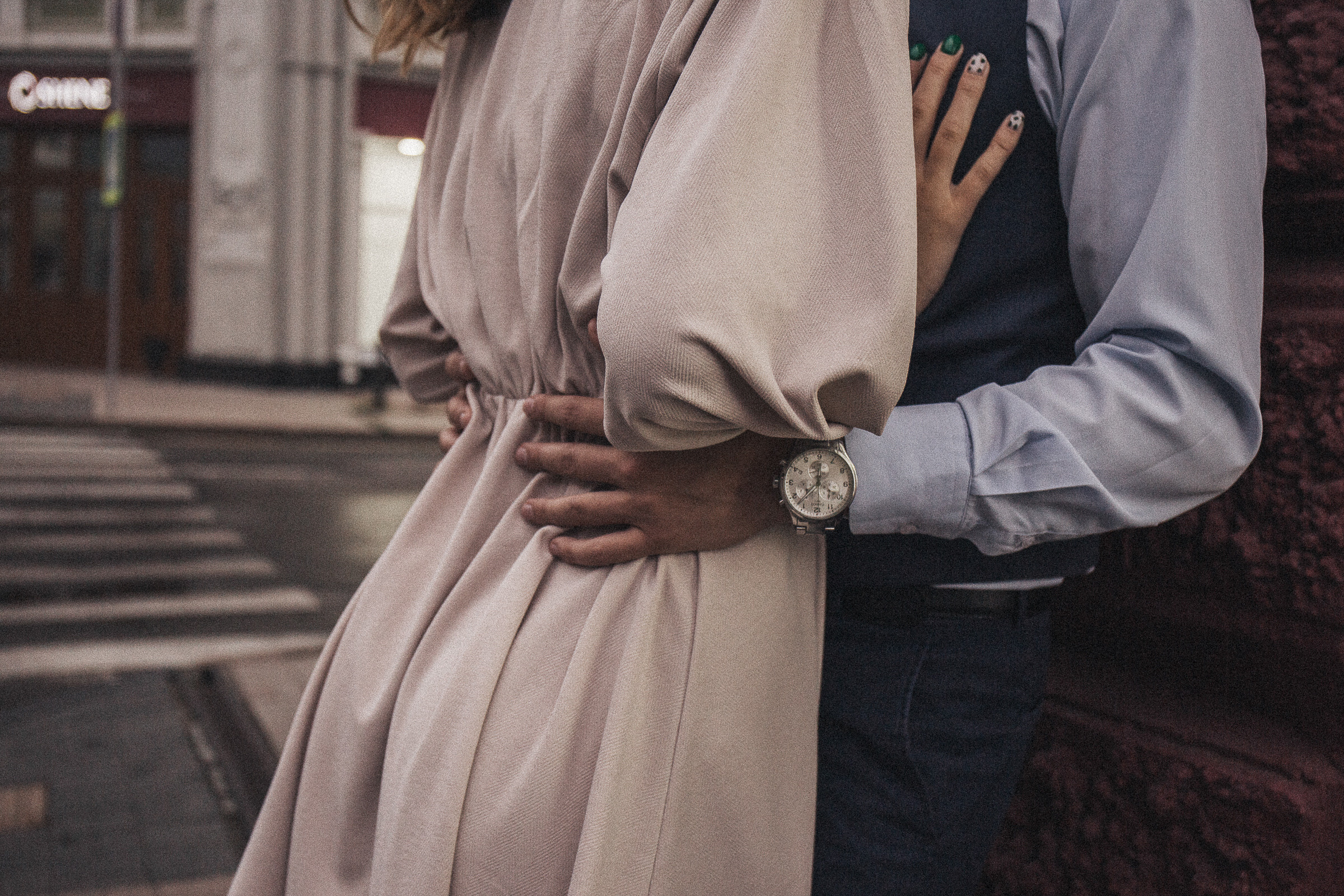 Город. Для тех, кто не ждёт удачи, а создаёт её. Каждая фотосессия — это твой момент, твой стиль, твой успех. 📸