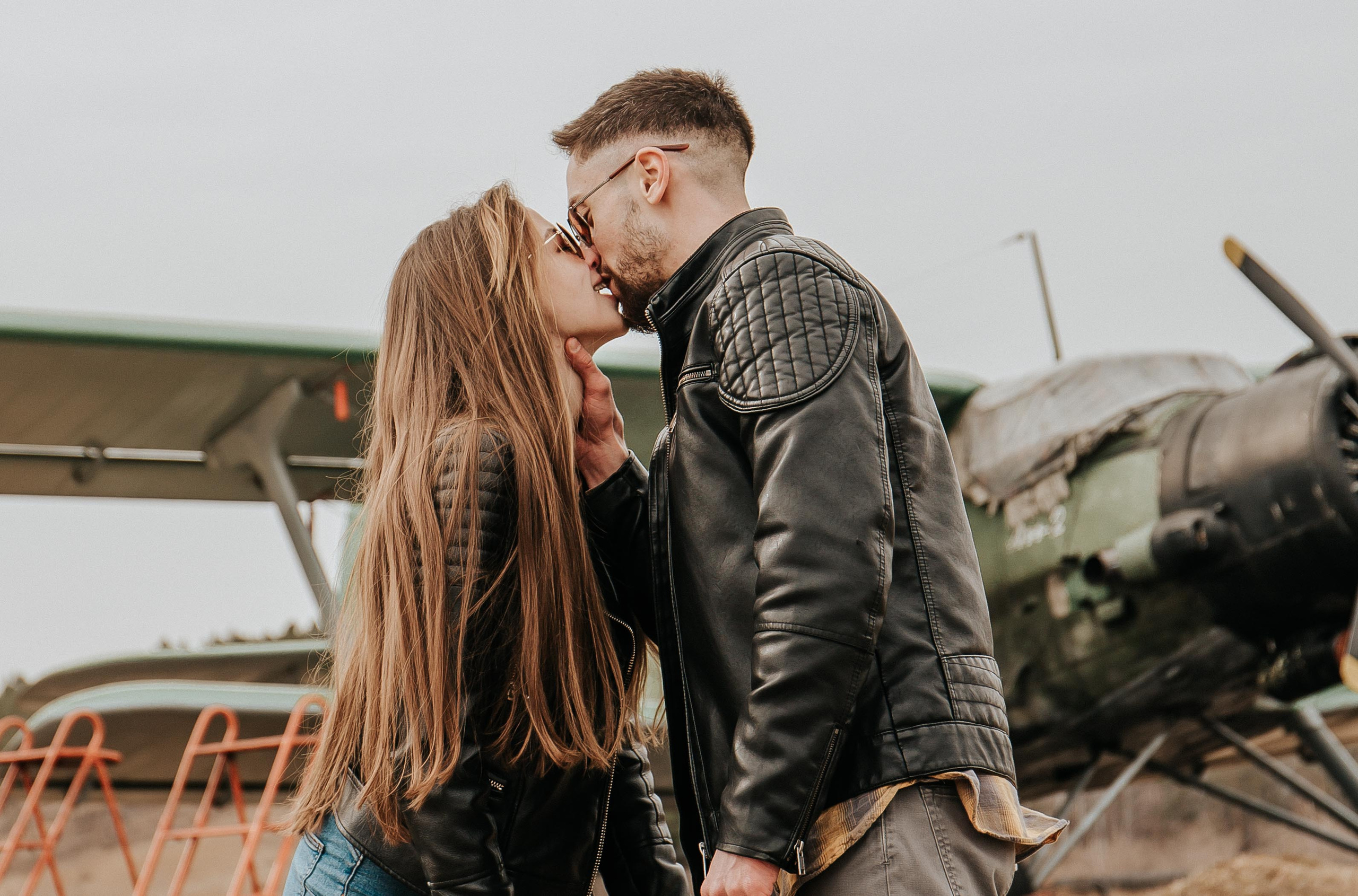 Аэропорт. Для тех, кто не ждёт удачи, а создаёт её. Каждая фотосессия — это твой момент, твой стиль, твой успех. 📸