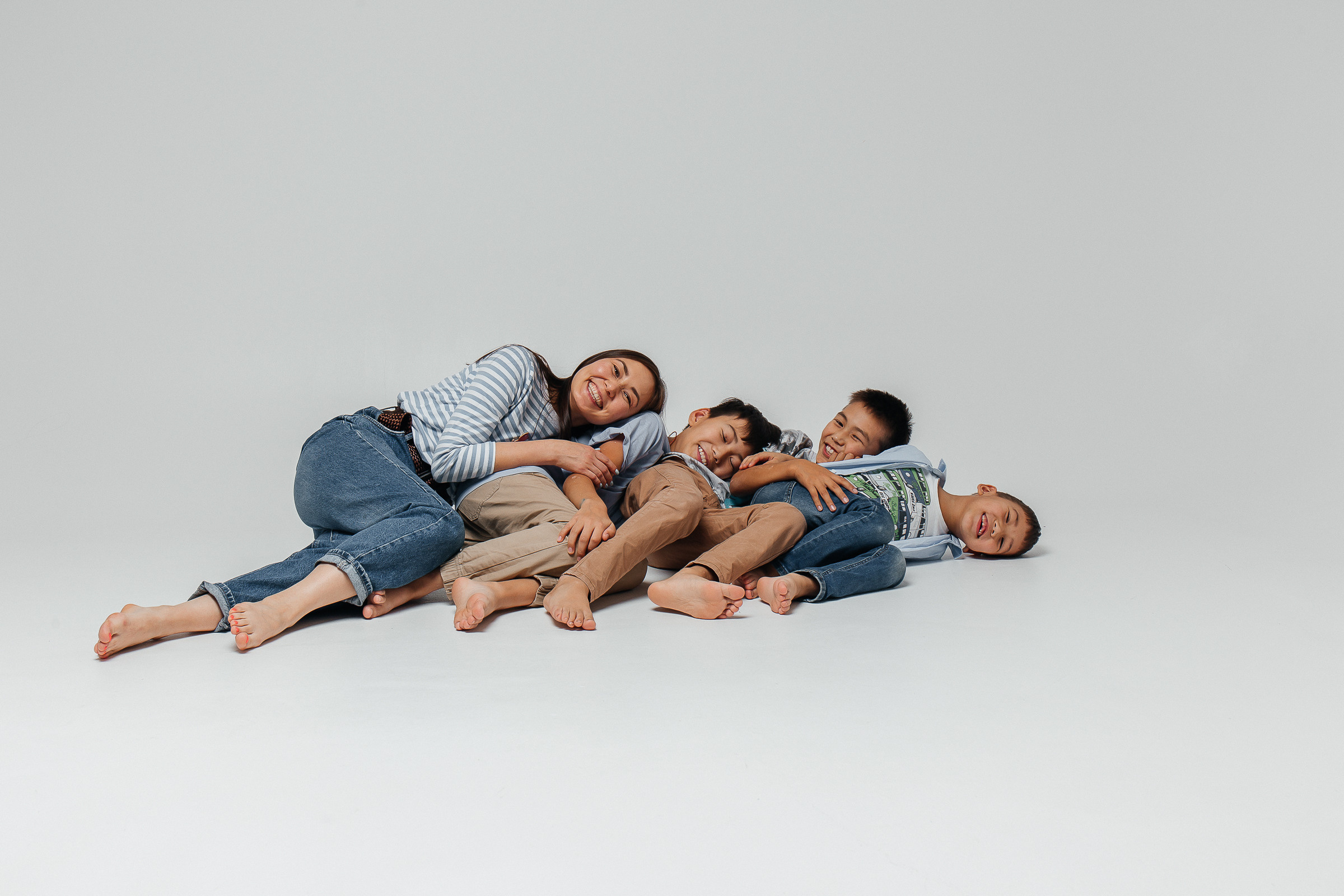 Циклорама. Для тех, кто не ждёт удачи, а создаёт её. Каждая фотосессия — это твой момент, твой стиль, твой успех. 📸