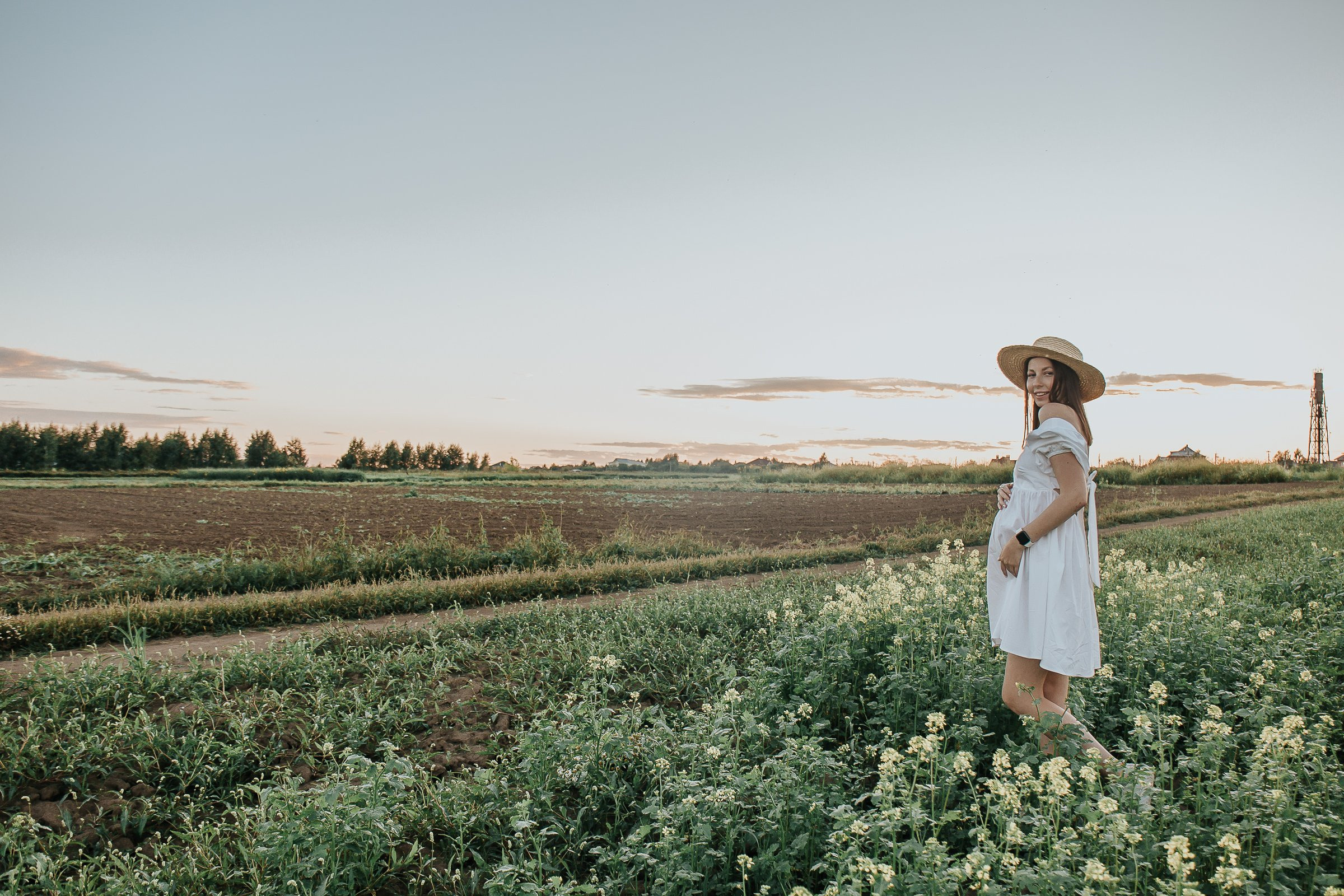 Надя. Для тех, кто не ждёт удачи, а создаёт её. Каждая фотосессия — это твой момент, твой стиль, твой успех. 📸