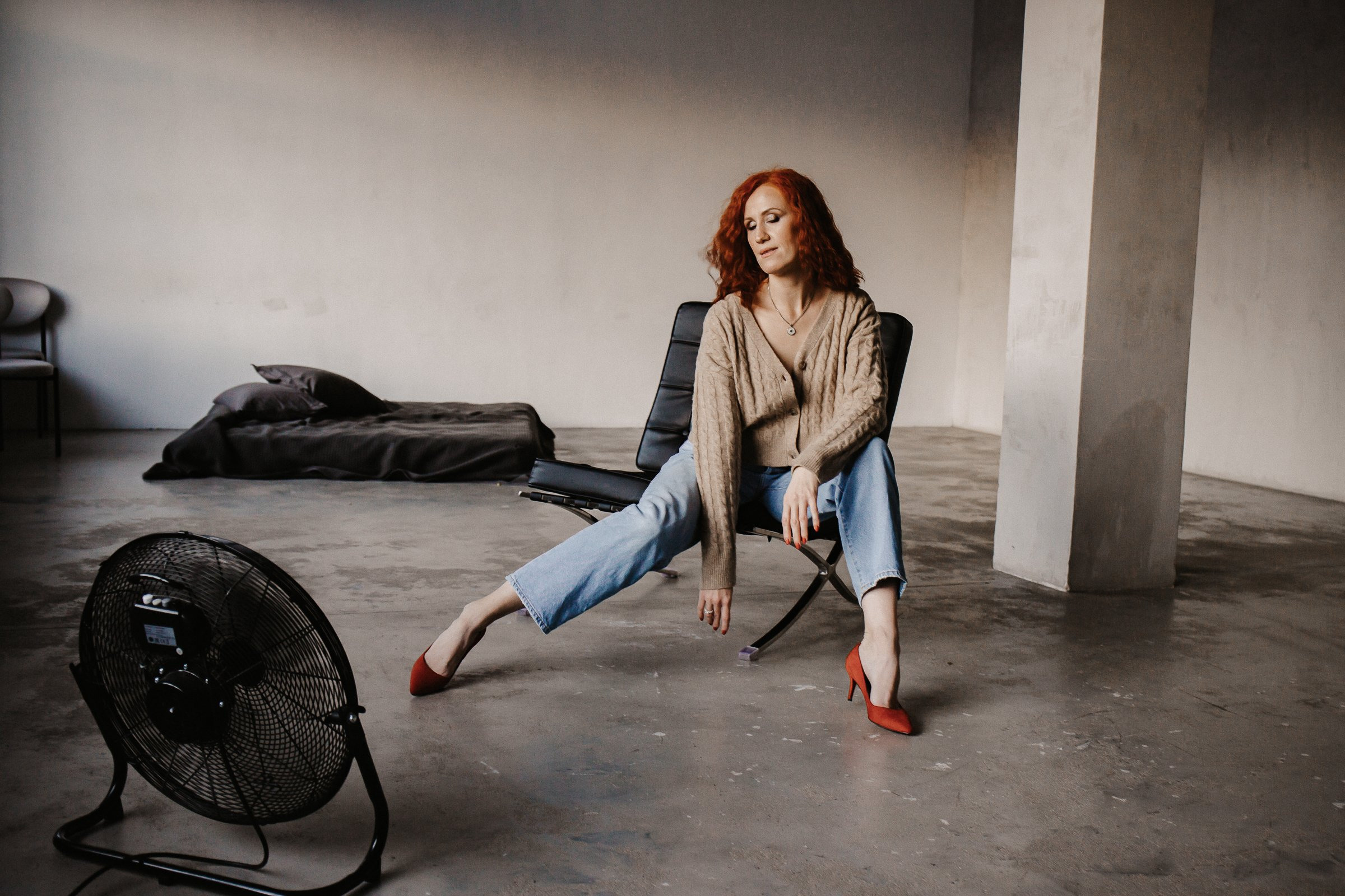 Семейная. Для тех, кто не ждёт удачи, а создаёт её. Каждая фотосессия — это твой момент, твой стиль, твой успех. 📸