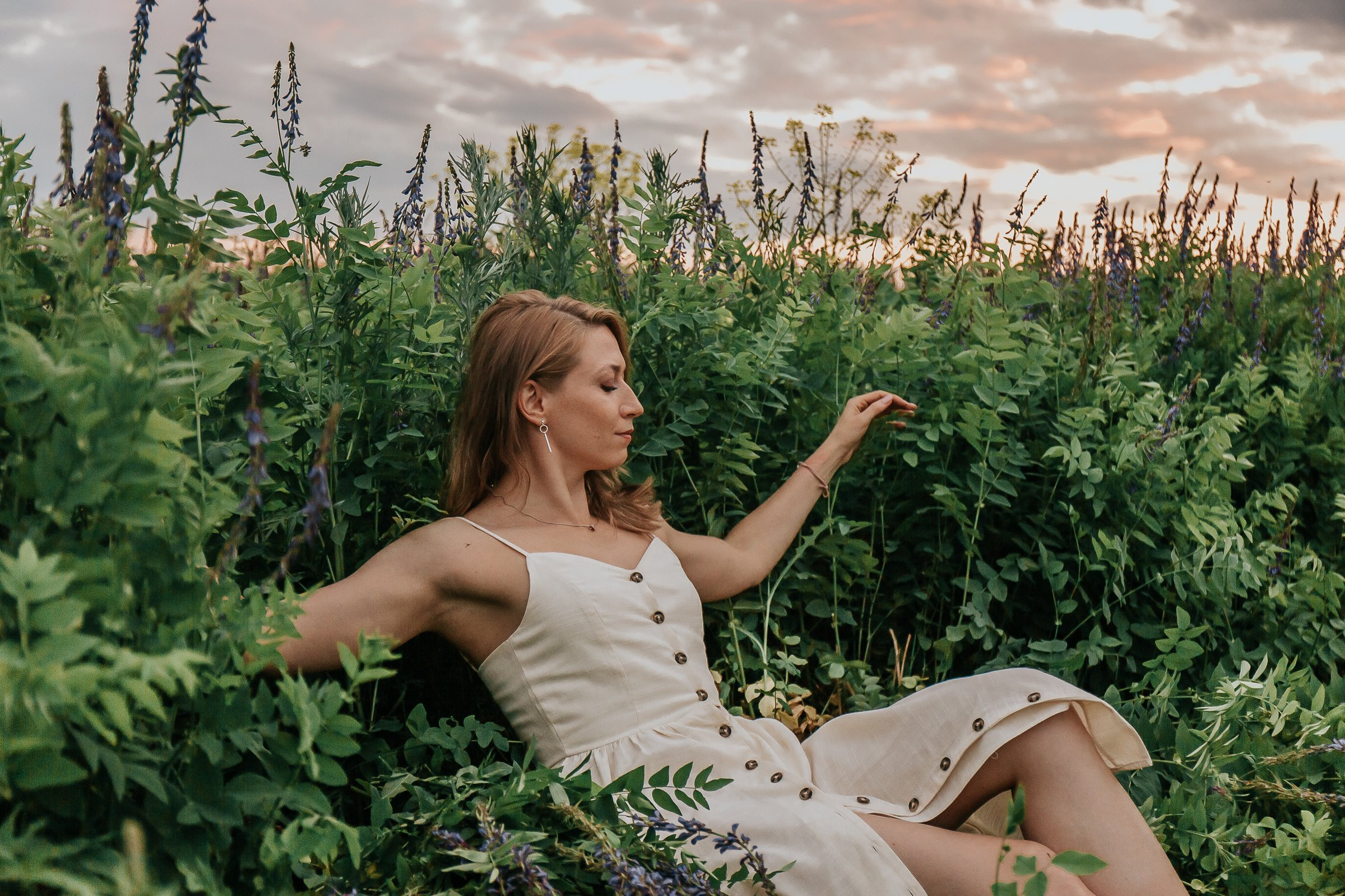 Женя. Для тех, кто не ждёт удачи, а создаёт её. Каждая фотосессия — это твой момент, твой стиль, твой успех. 📸