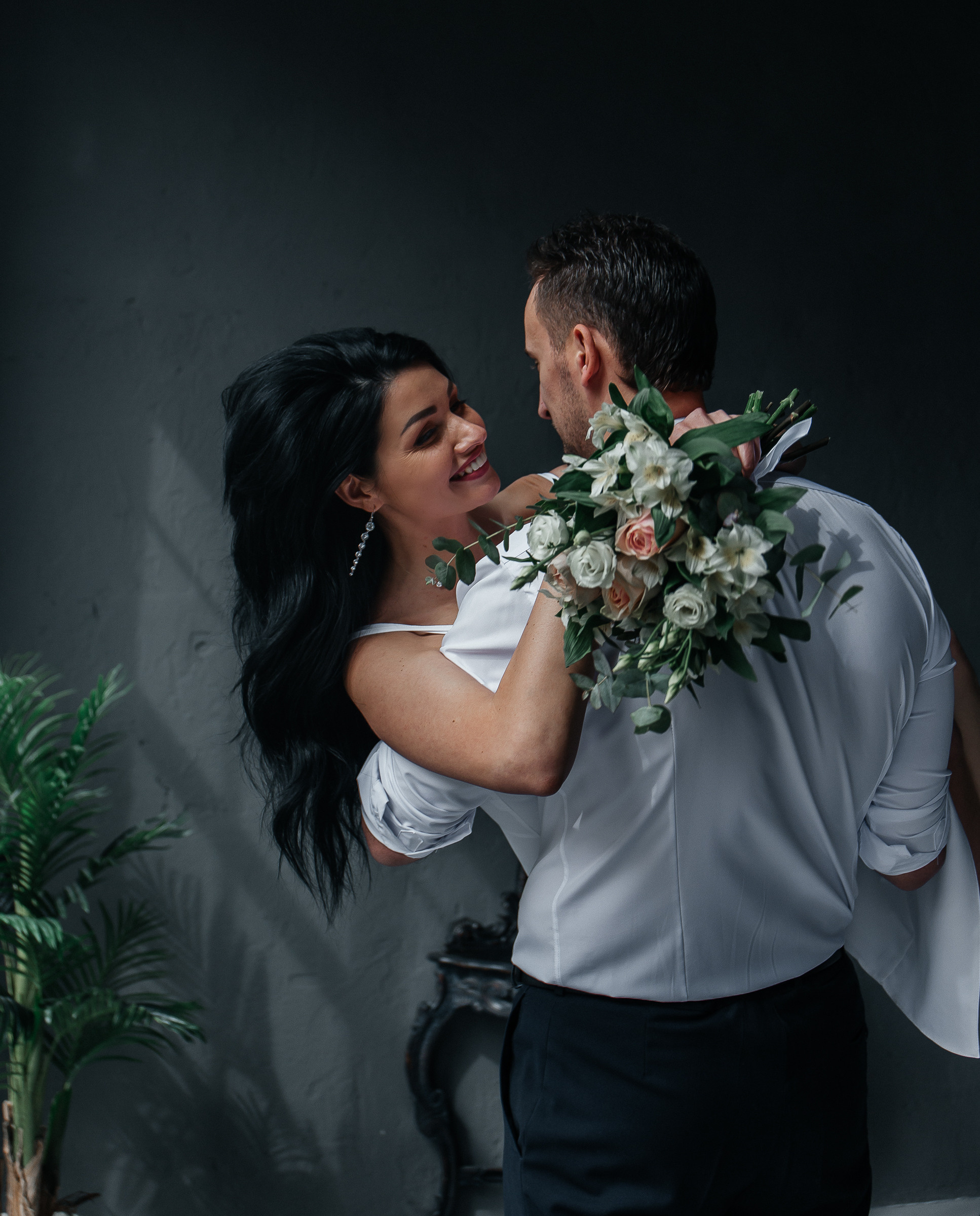 Романс. Для тех, кто не ждёт удачи, а создаёт её. Каждая фотосессия — это твой момент, твой стиль, твой успех. 📸