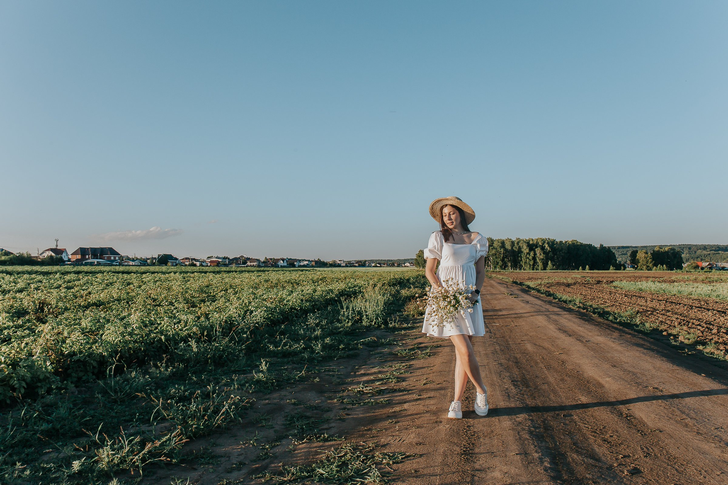 Надя. Для тех, кто не ждёт удачи, а создаёт её. Каждая фотосессия — это твой момент, твой стиль, твой успех. 📸