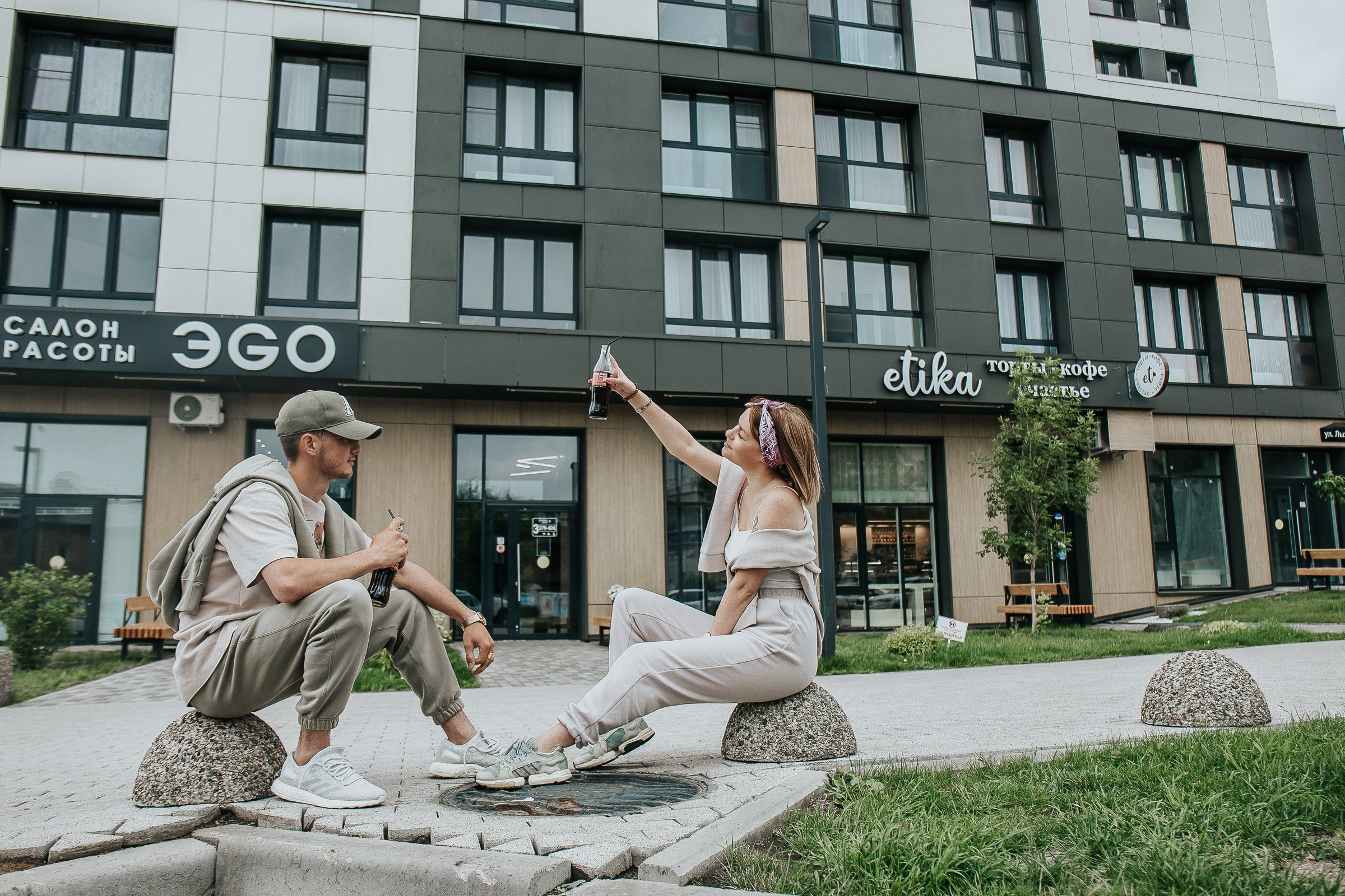 На высоте. Для тех, кто не ждёт удачи, а создаёт её. Каждая фотосессия — это твой момент, твой стиль, твой успех. 📸