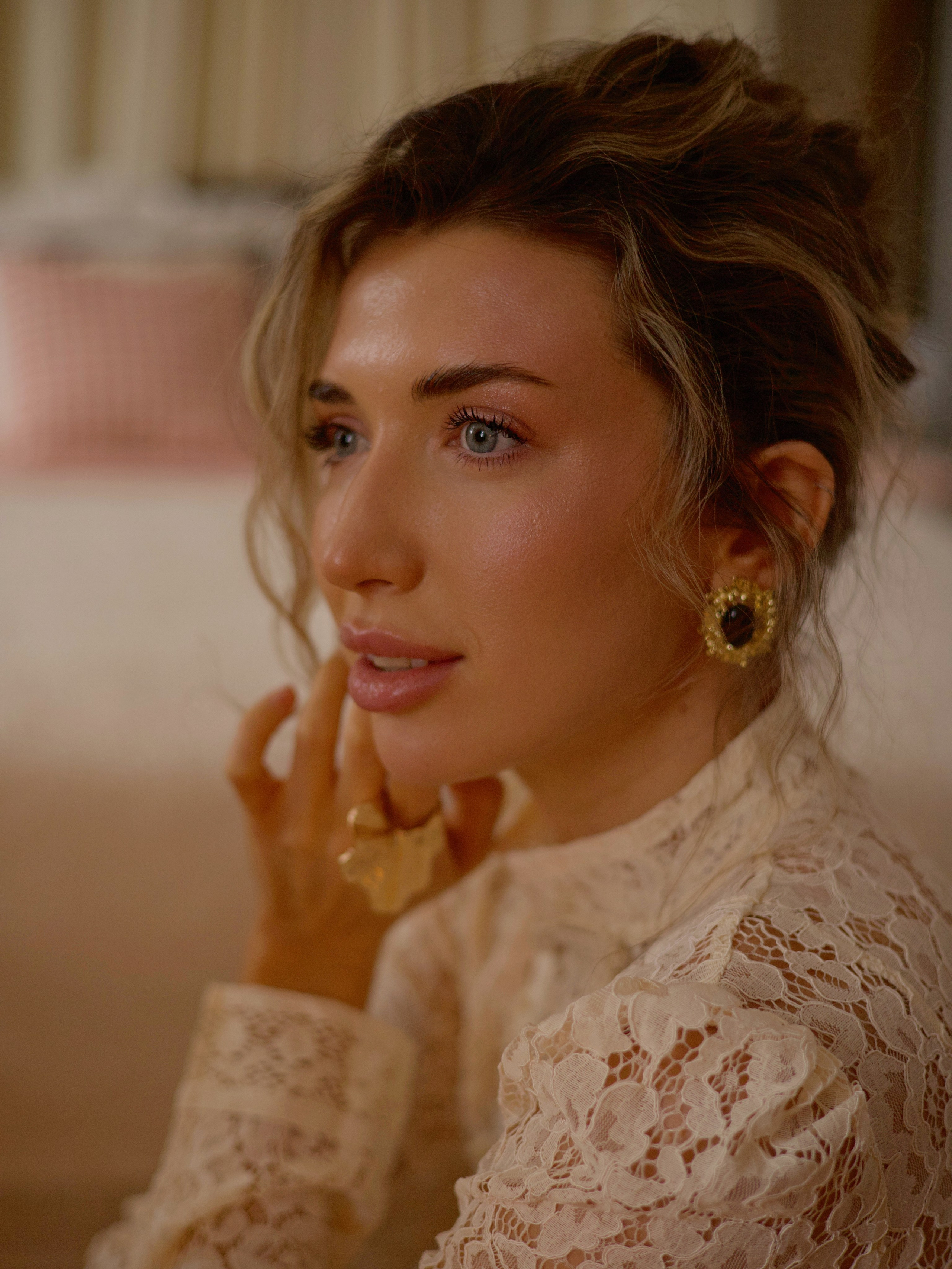 В студии. Женский и свадебный фотограф Егорычева Любовь