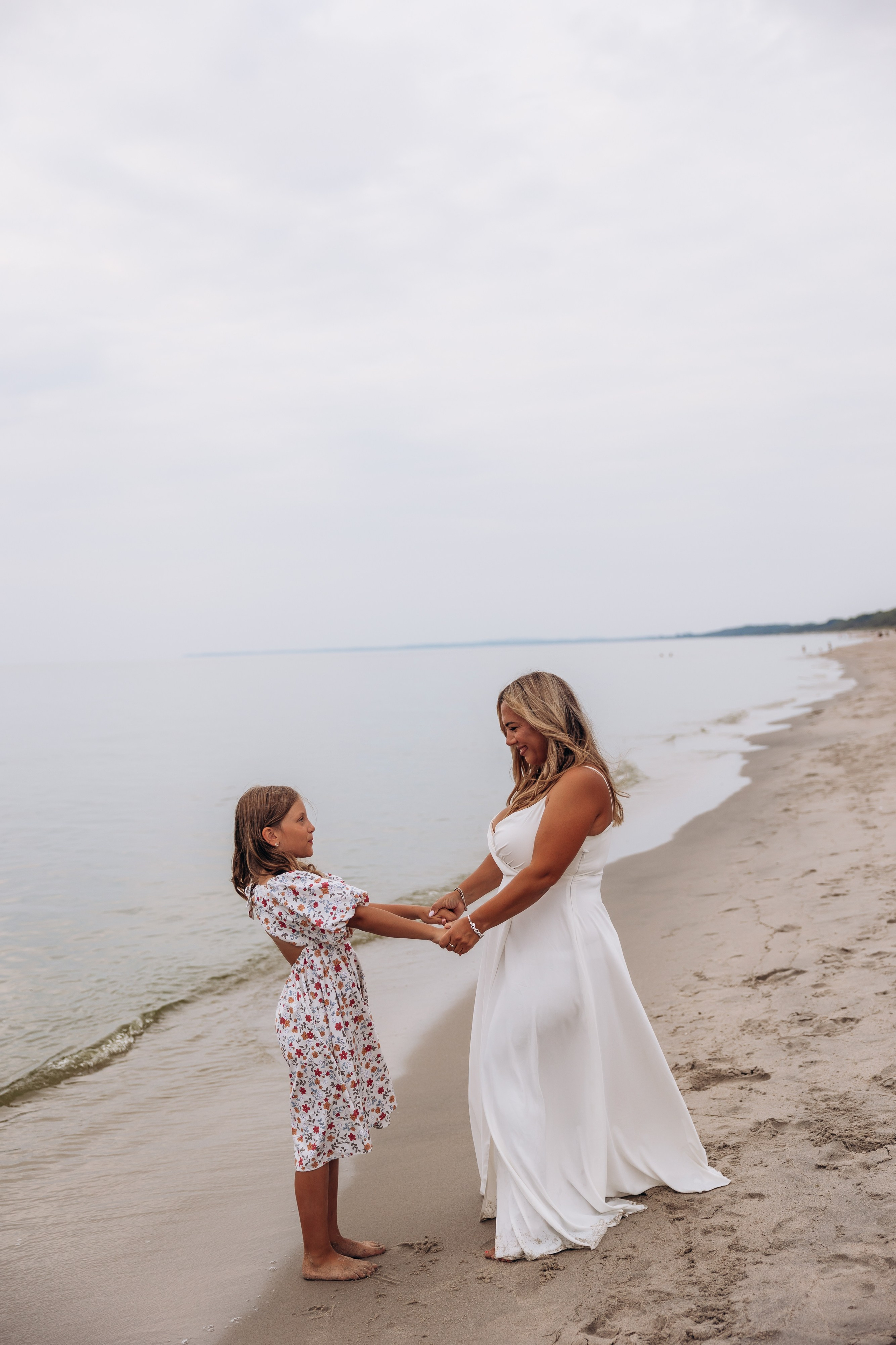 Большая семья Мечниково (Балтийск) море лето. Фотограф в Калининграде свадебная фотография, репортажная, фотосессии