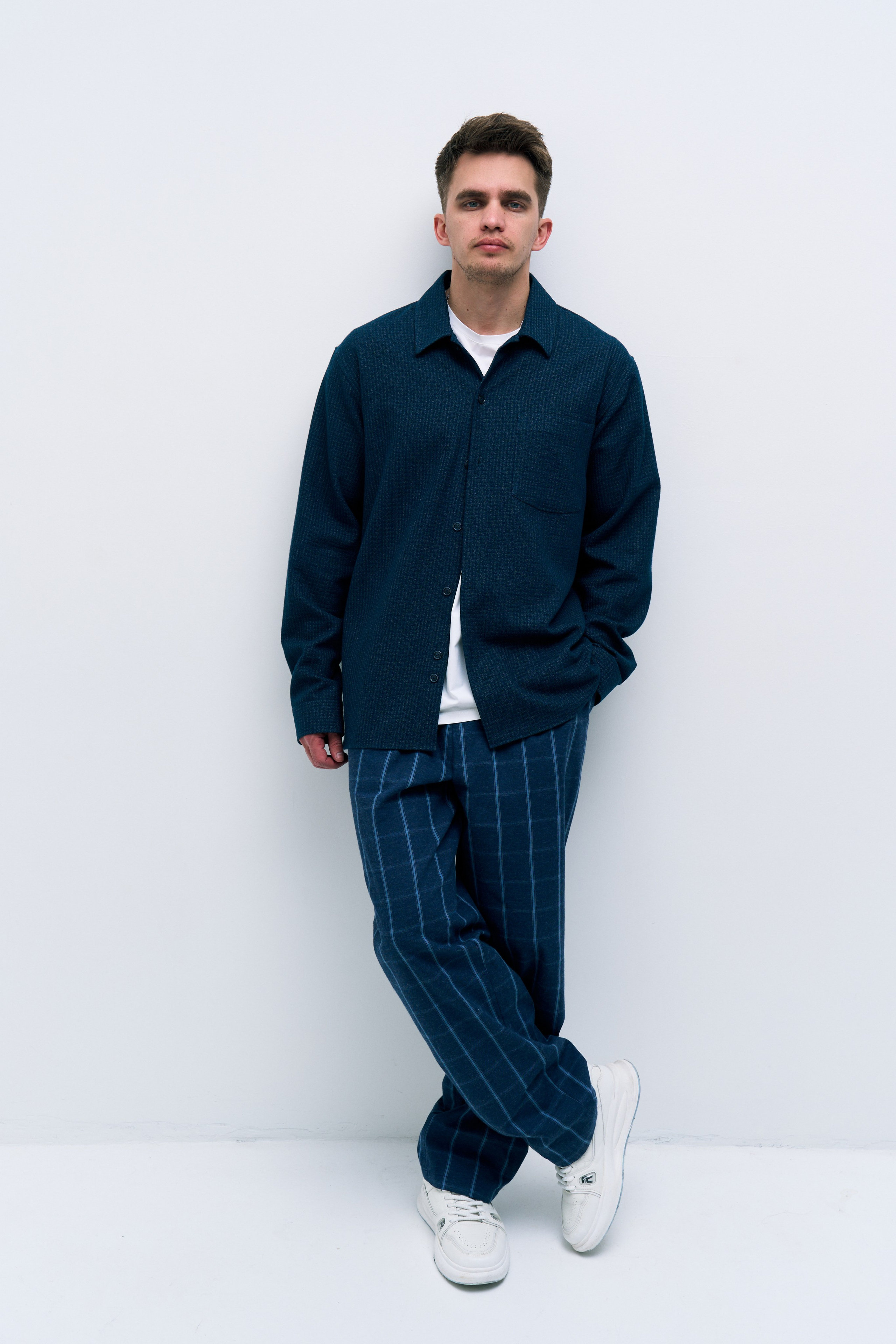 Студийная для бренда. Иван Упоров — фотограф, рилсмейкер чебоксары