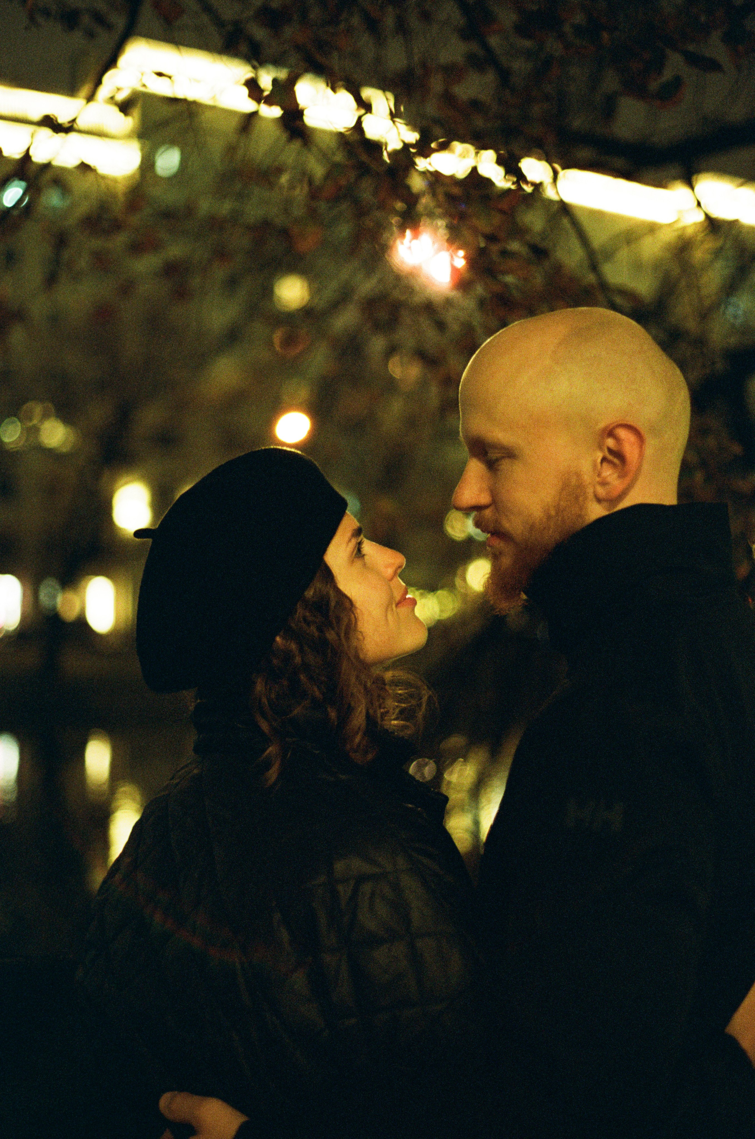 Дима и Саша. Тёплый ноябрь. Настя Оленченко, портретный/семейный фотограф на цифру и плёнку Москва