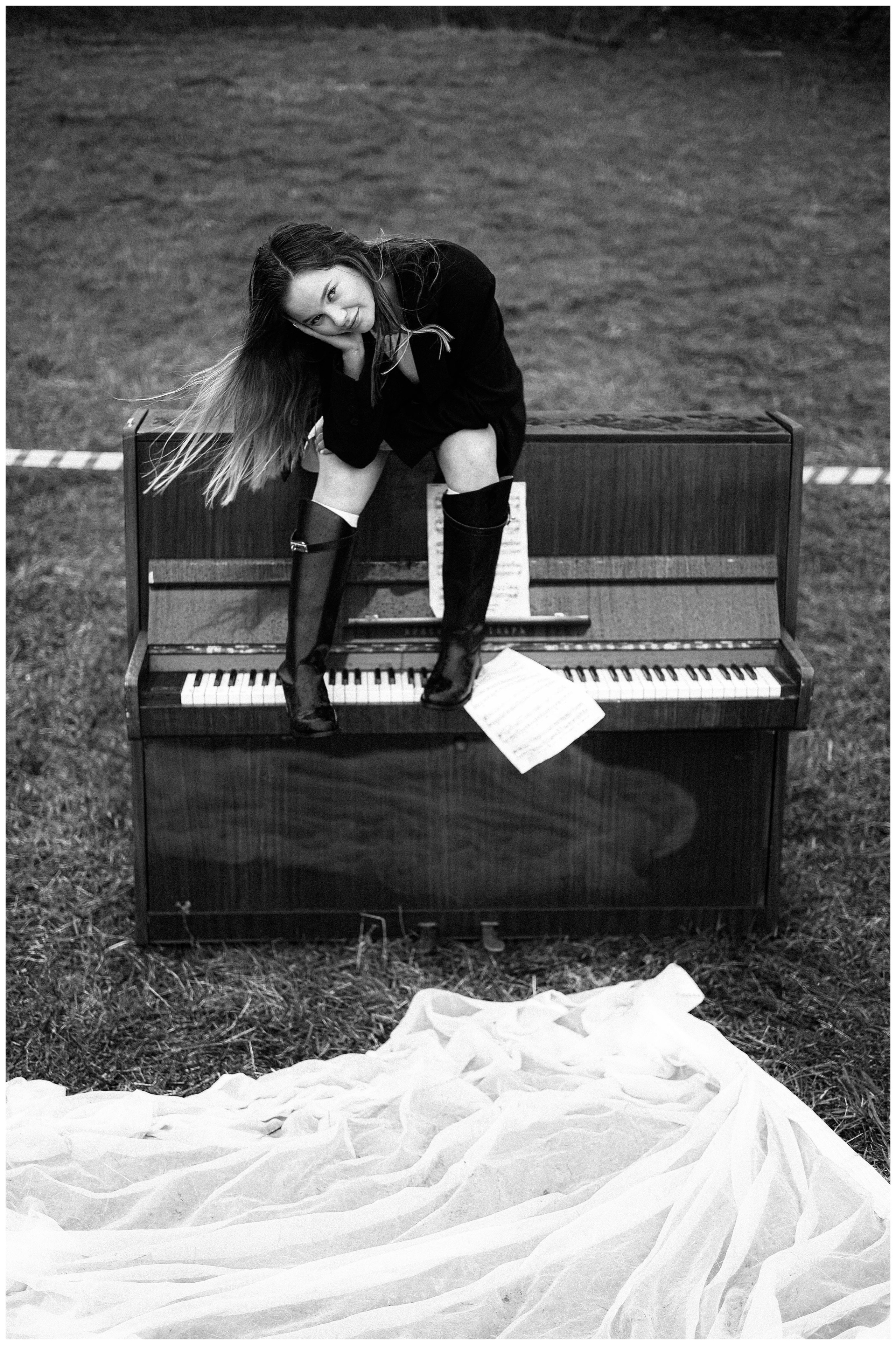 Валерия. Портретный фотограф в Орле. Готовые фото за 3 дня! Помощь в позировании. Советы по организации