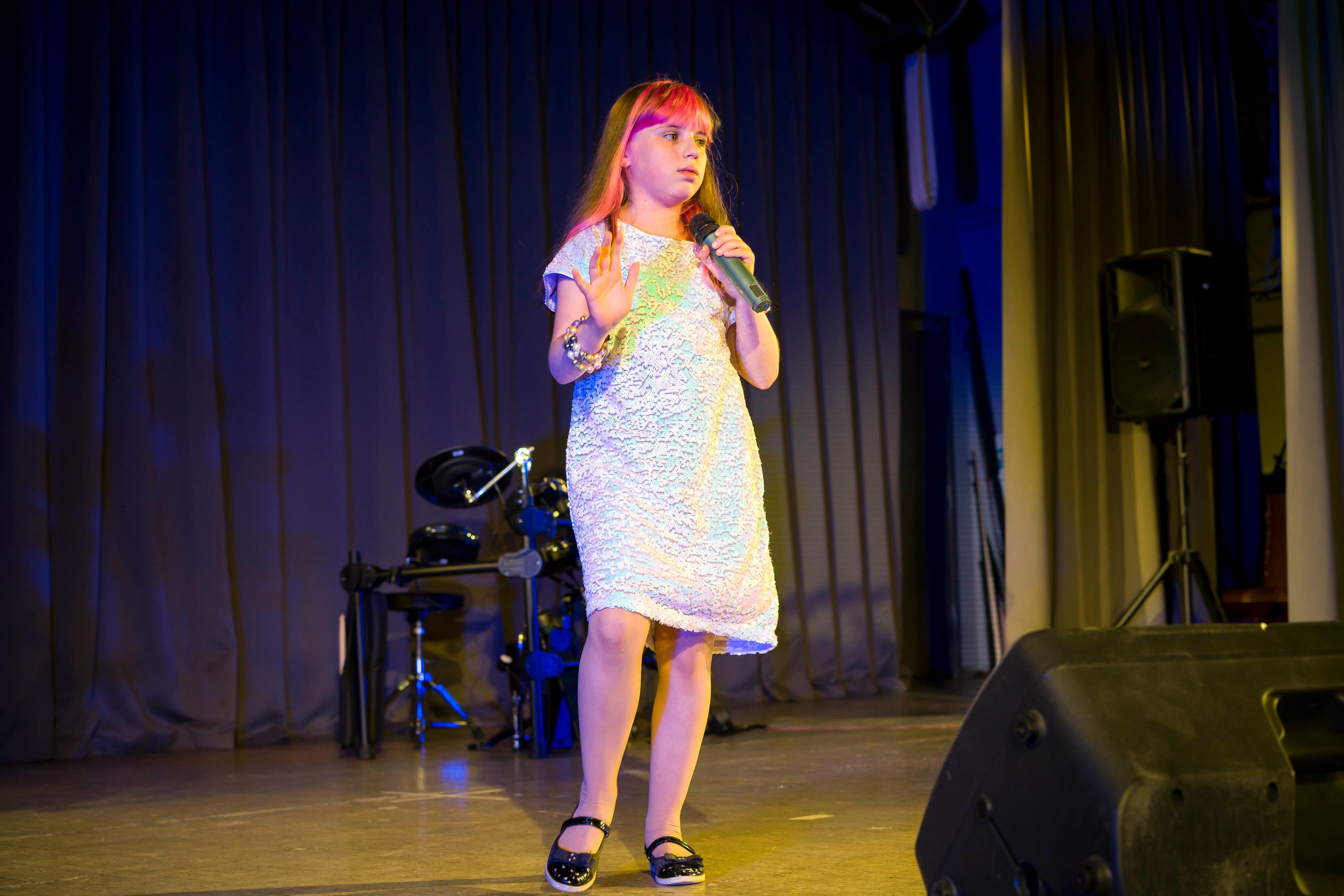 Концерт вокальной студии. Фотограф в Санкт-Петербурге. Репортажная и все съёмки для бизнеса