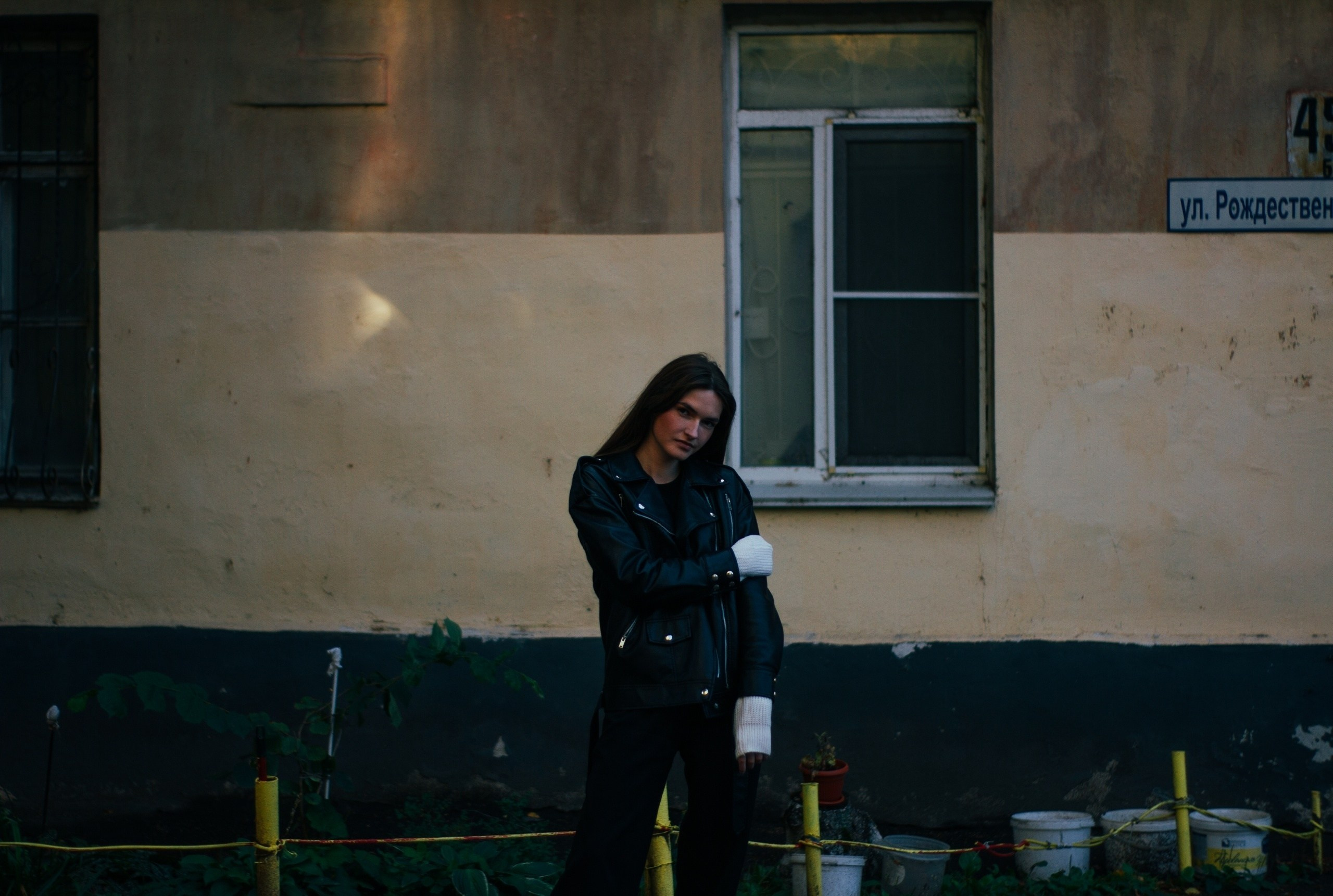 Алёна уличная фотосессия. Креативный фотограф Нижний Новгород Никита Корольков