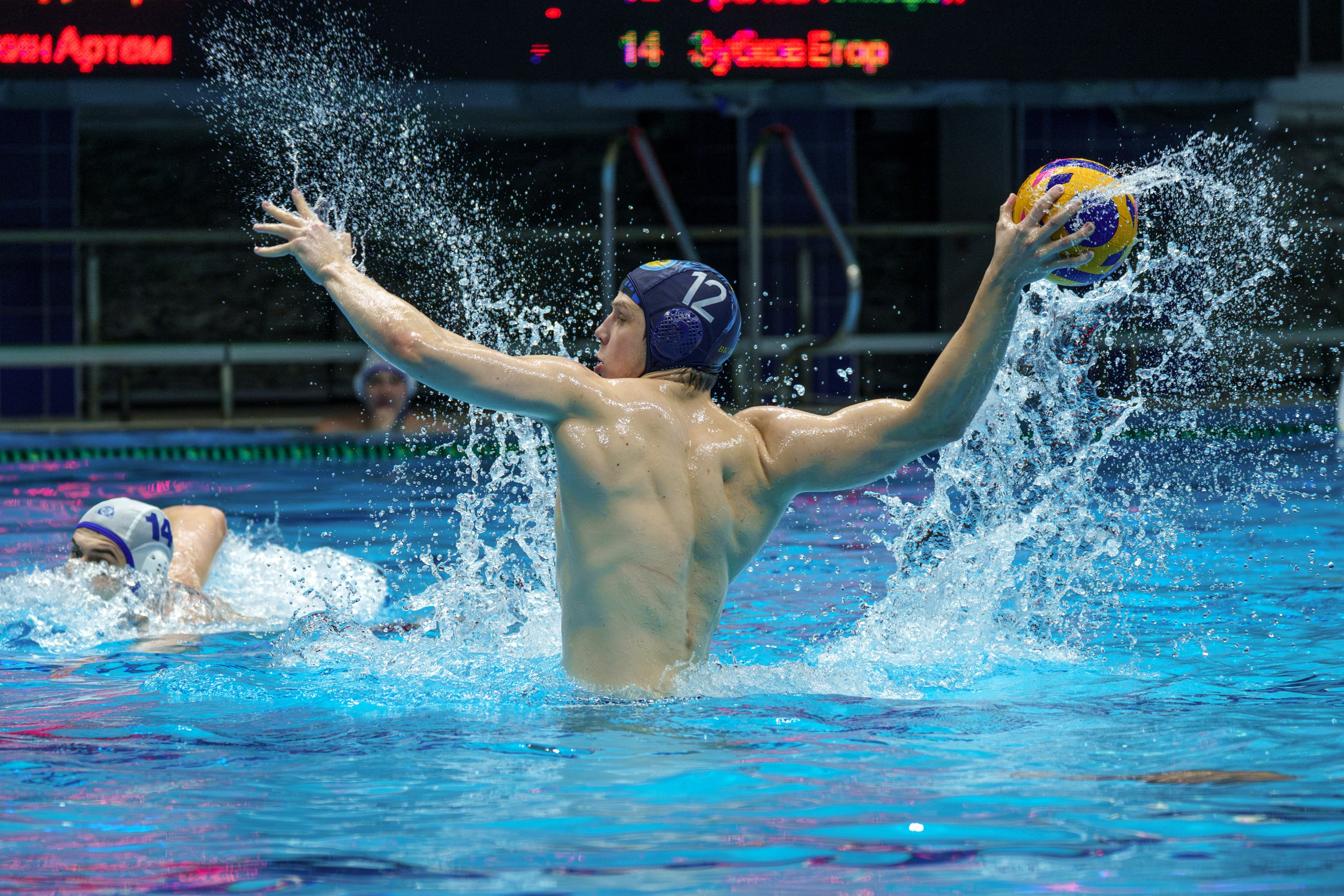 Водное поло. Радочин Эдуард — репортажный фотограф