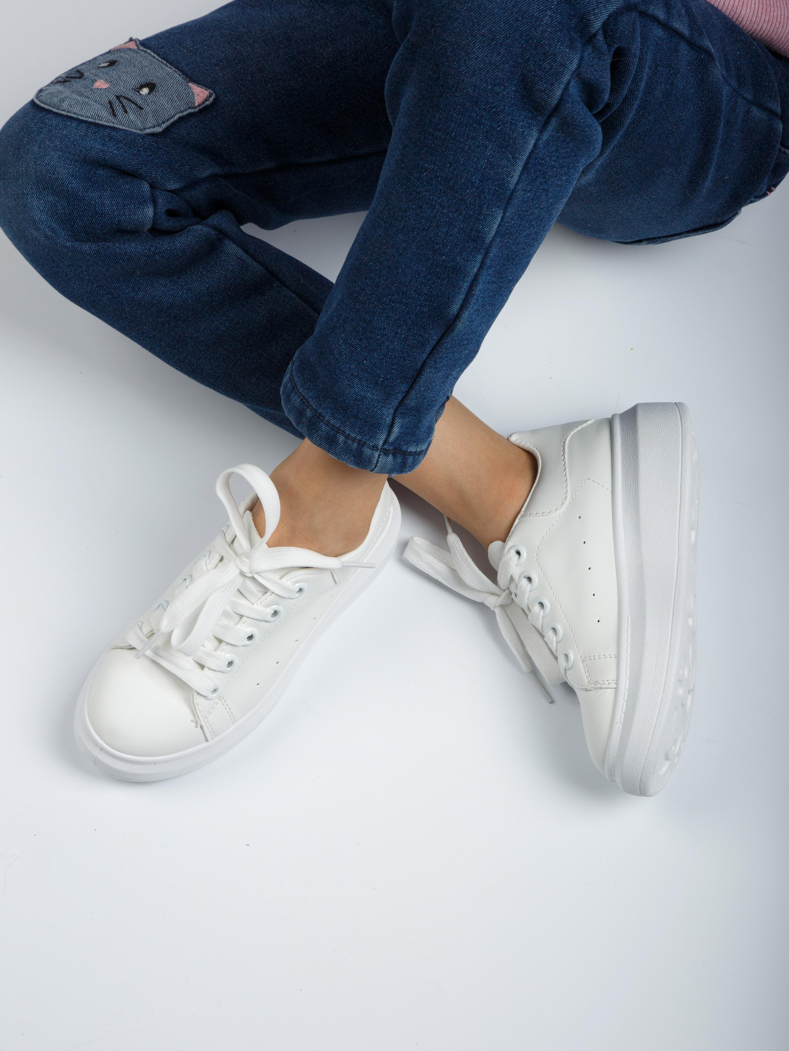 Обувь сумки и аксессуары на моделях. ФОТО И ВИДЕО КОНТЕНТ ДЛЯ WILDBERRIES, OZON, LAMODA, YANDEX MARKET