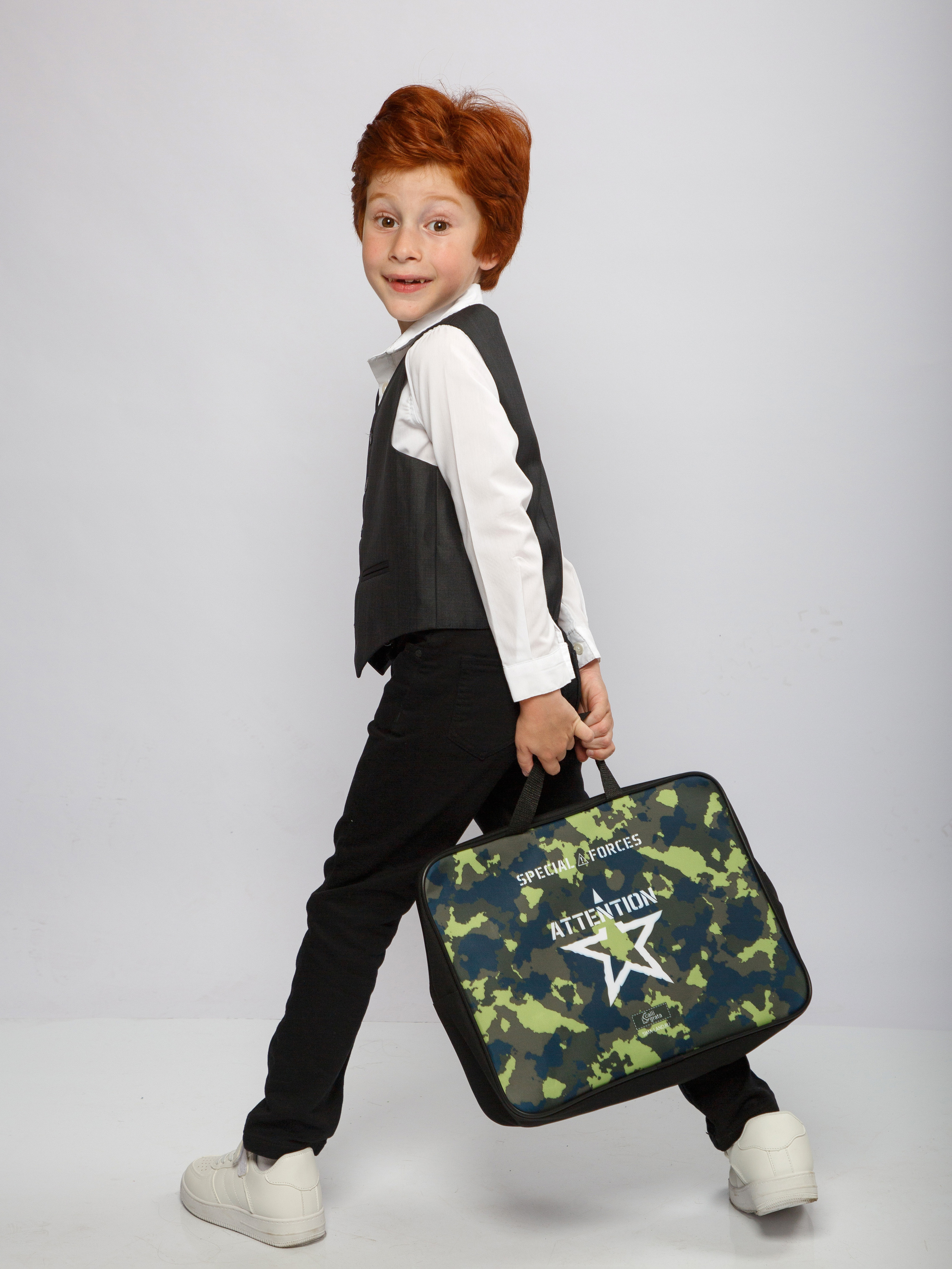 Обувь сумки и аксессуары на моделях. ФОТО И ВИДЕО КОНТЕНТ ДЛЯ WILDBERRIES, OZON, LAMODA, YANDEX MARKET