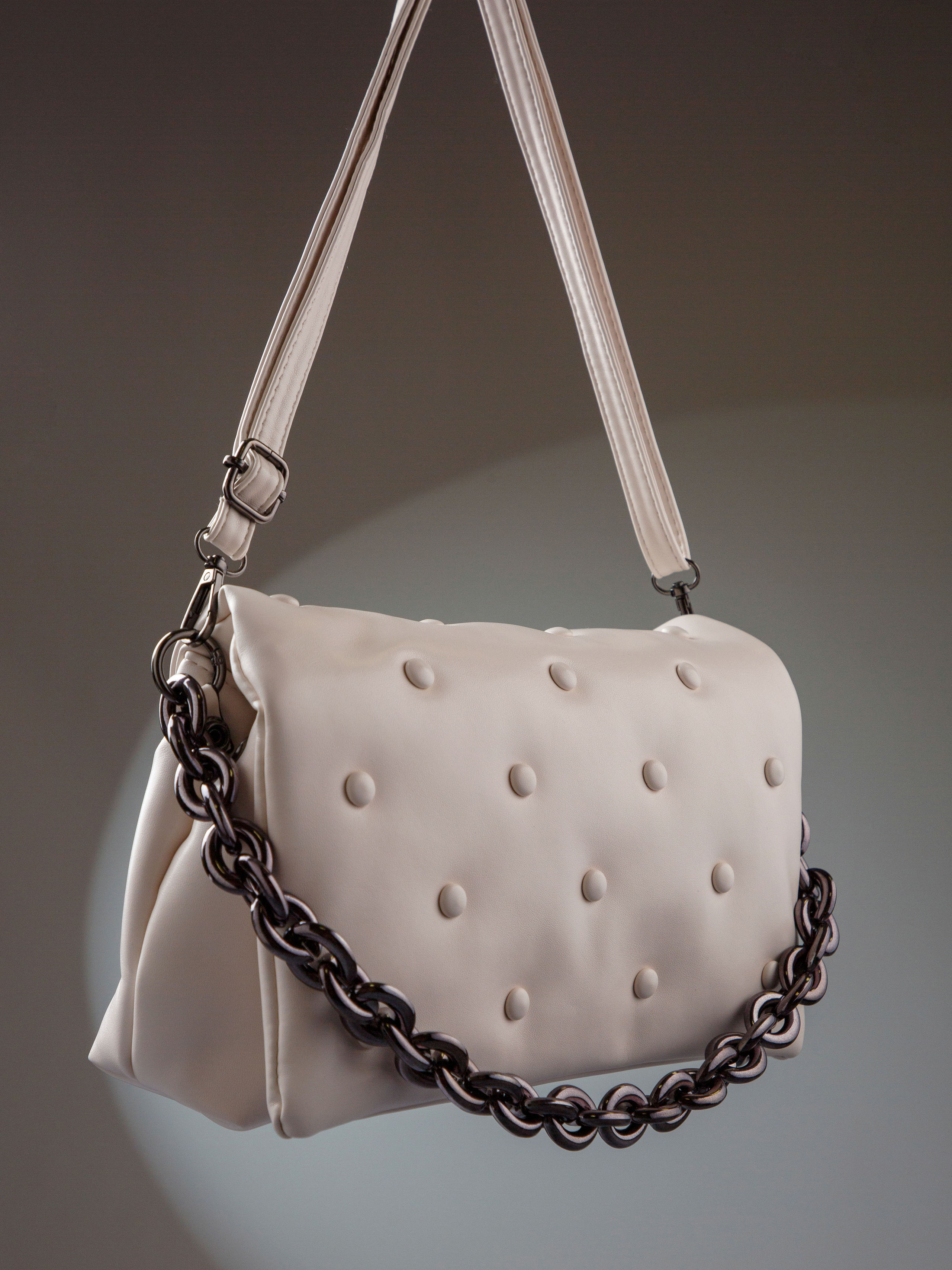 Предметная фотосъемка. ФОТО И ВИДЕО КОНТЕНТ ДЛЯ WILDBERRIES, OZON, LAMODA, YANDEX MARKET