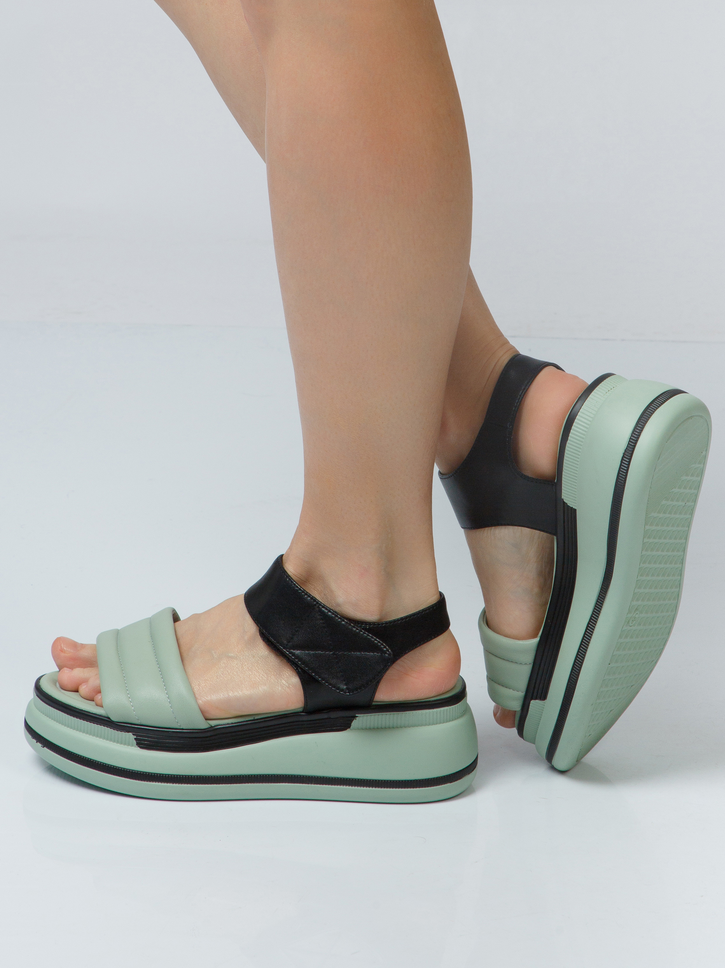 Обувь сумки и аксессуары на моделях. ФОТО И ВИДЕО КОНТЕНТ ДЛЯ WILDBERRIES, OZON, LAMODA, YANDEX MARKET