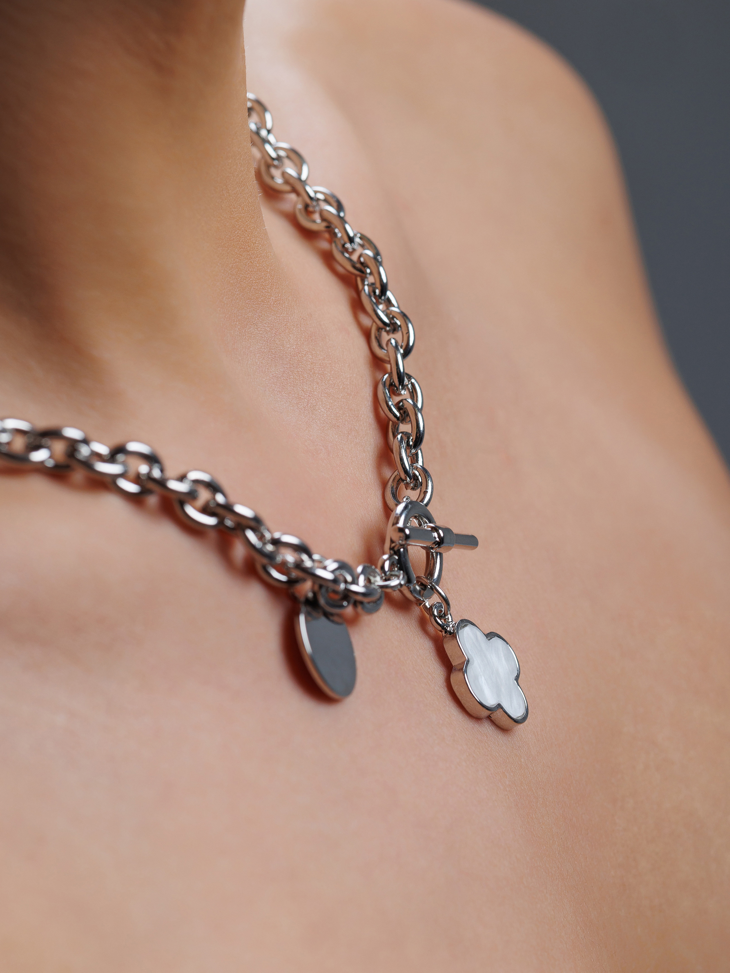 Бижутерия и украшения на моделях. ФОТО И ВИДЕО КОНТЕНТ ДЛЯ WILDBERRIES, OZON, LAMODA, YANDEX MARKET