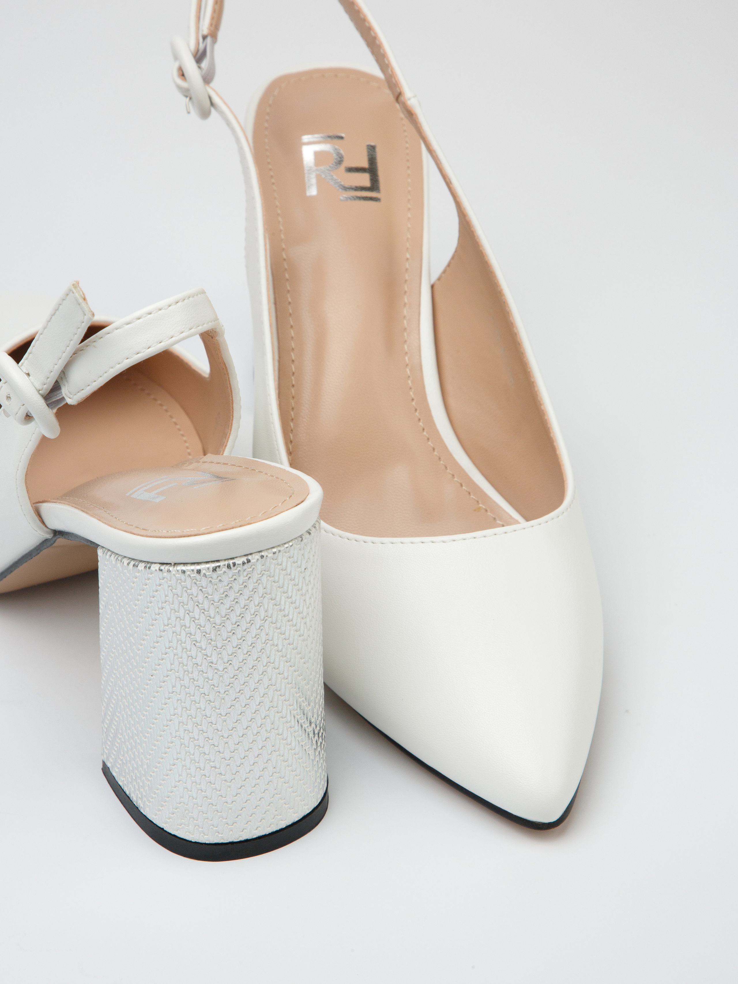 Предметная фотосъемка. ФОТО И ВИДЕО КОНТЕНТ ДЛЯ WILDBERRIES, OZON, LAMODA, YANDEX MARKET