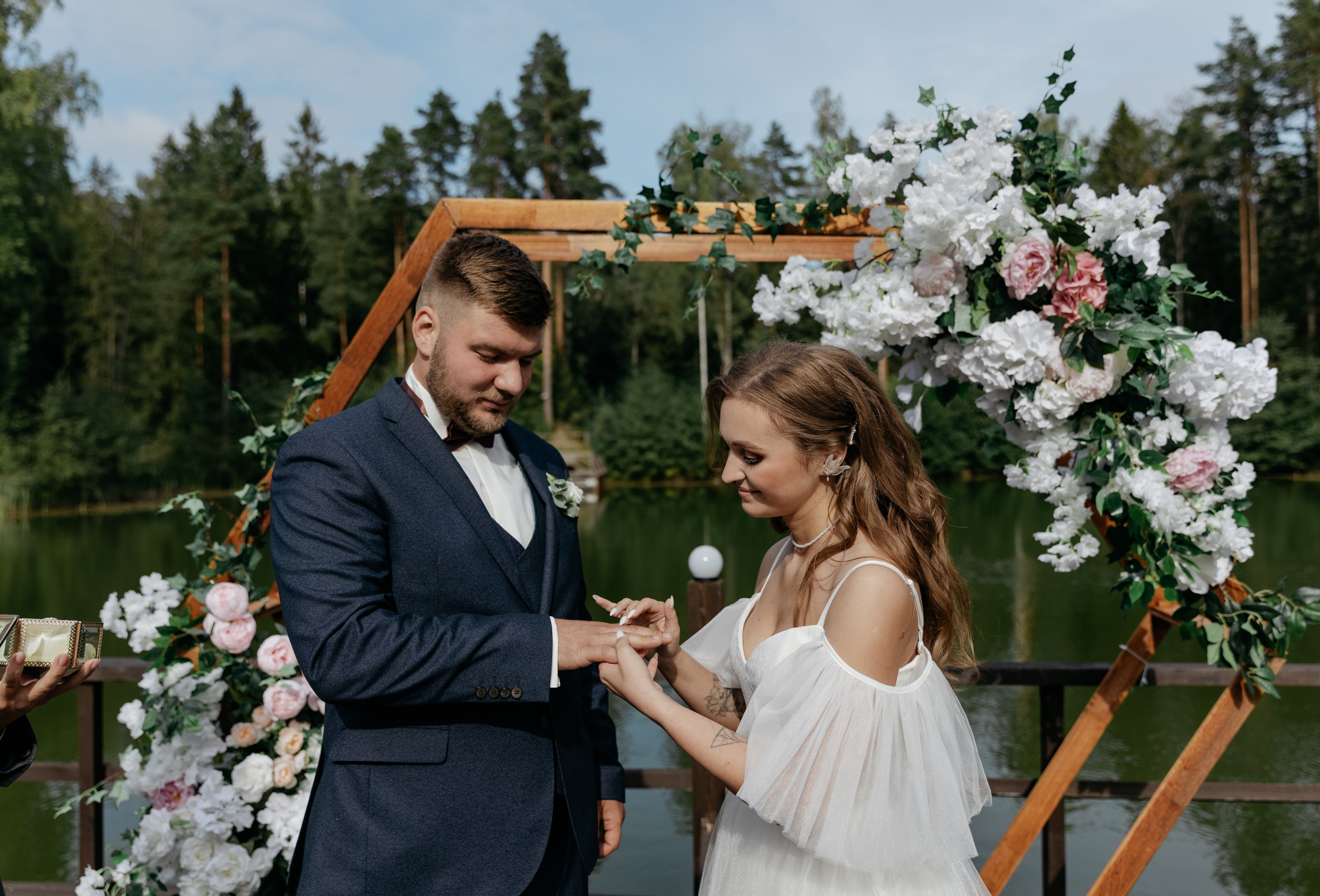 История лесных бусинок. Свадебный фотограф в Санкт-Петербурге
