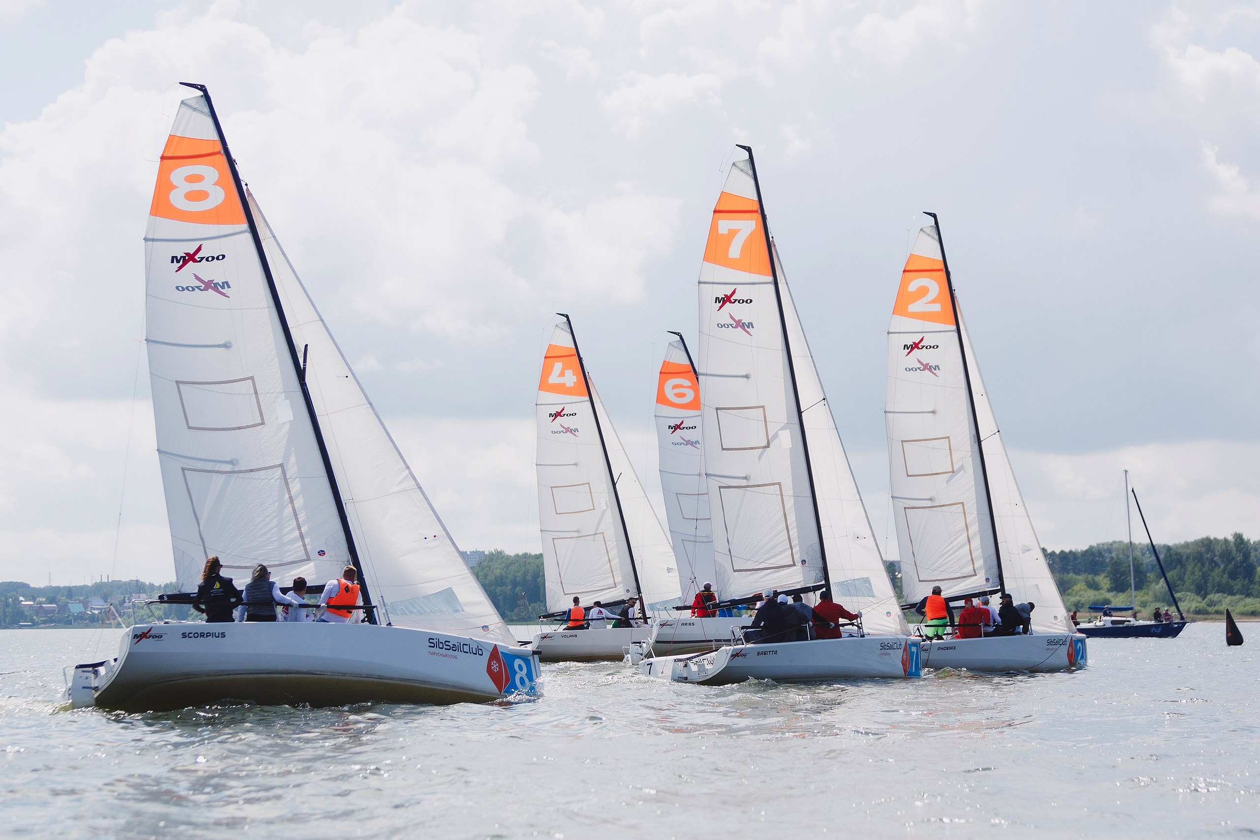 ЯХТИНГ. Roman Photo