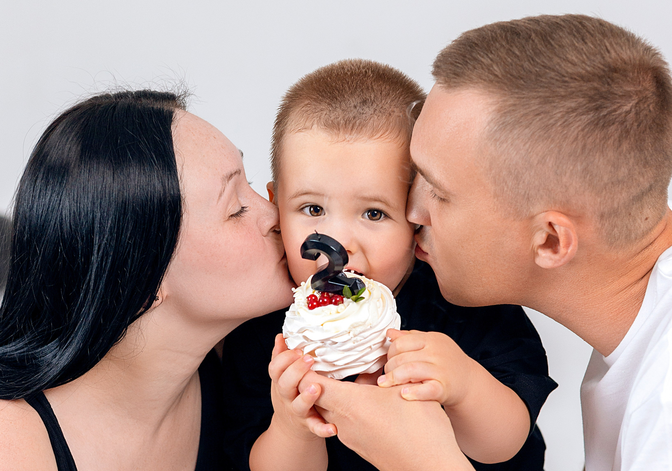 2 Годика Платоша. Фотограф беременных и новорождённых в Краснодаре