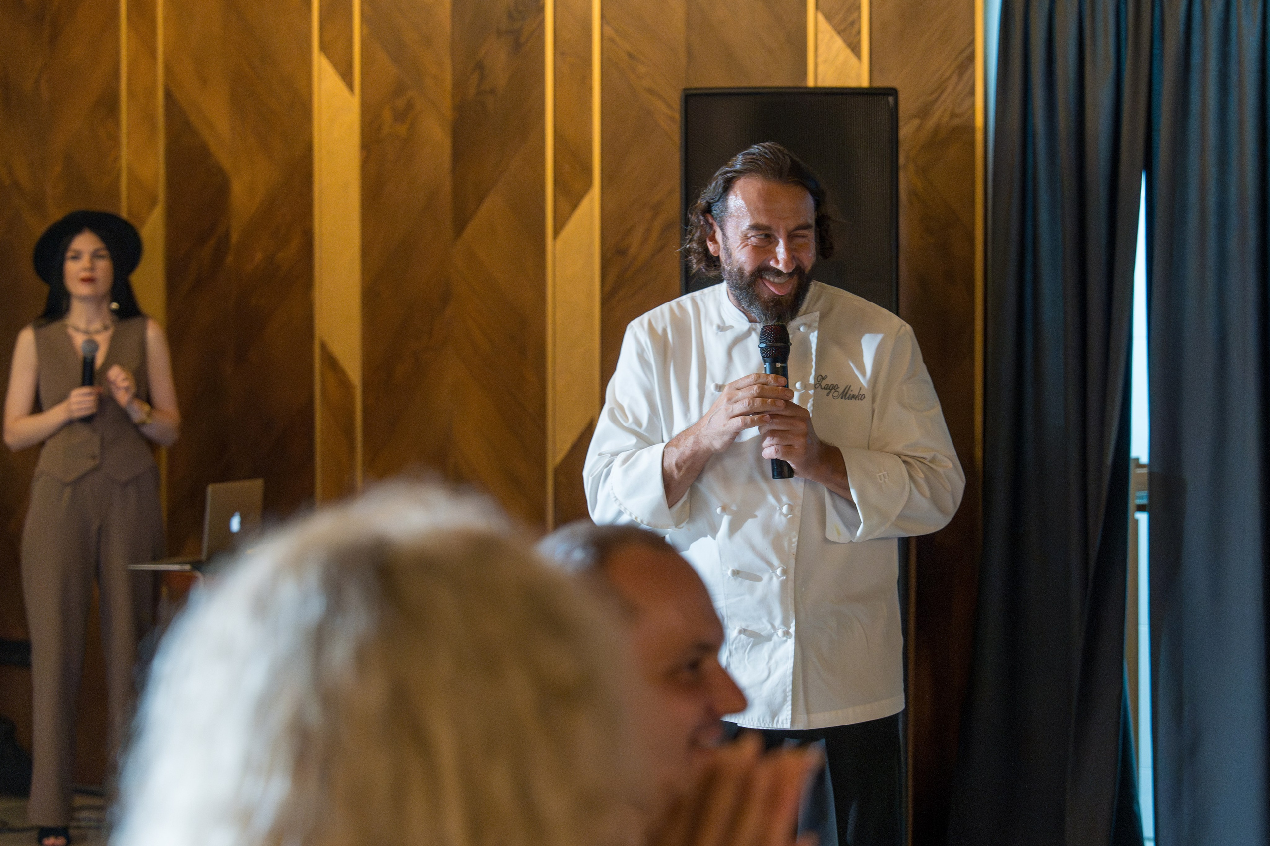 Гастрономический ужин «Лесная Италия» с Мирко Дзаго в ресторане RiverSide. Репортажный фотограф в Красной Поляне и Сочи Павлюченко Екатерина