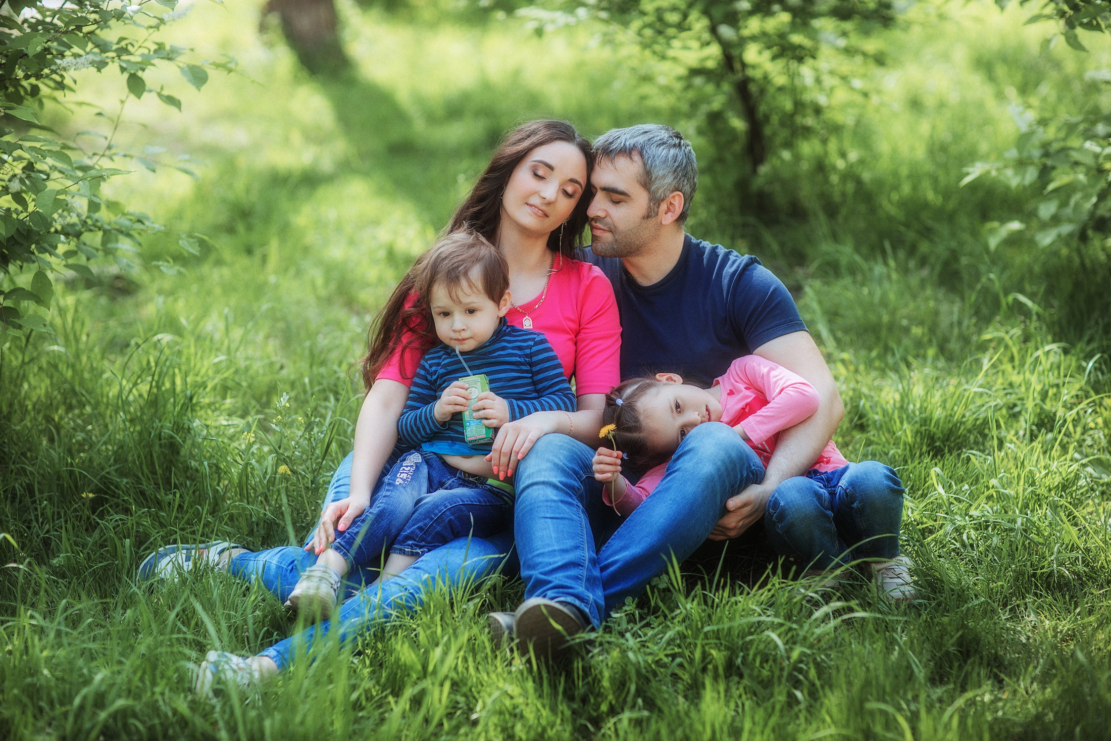 Семья Аникушиных. Фотографы в городе Волгограде — Людмила Агеева и Алексей Околелов