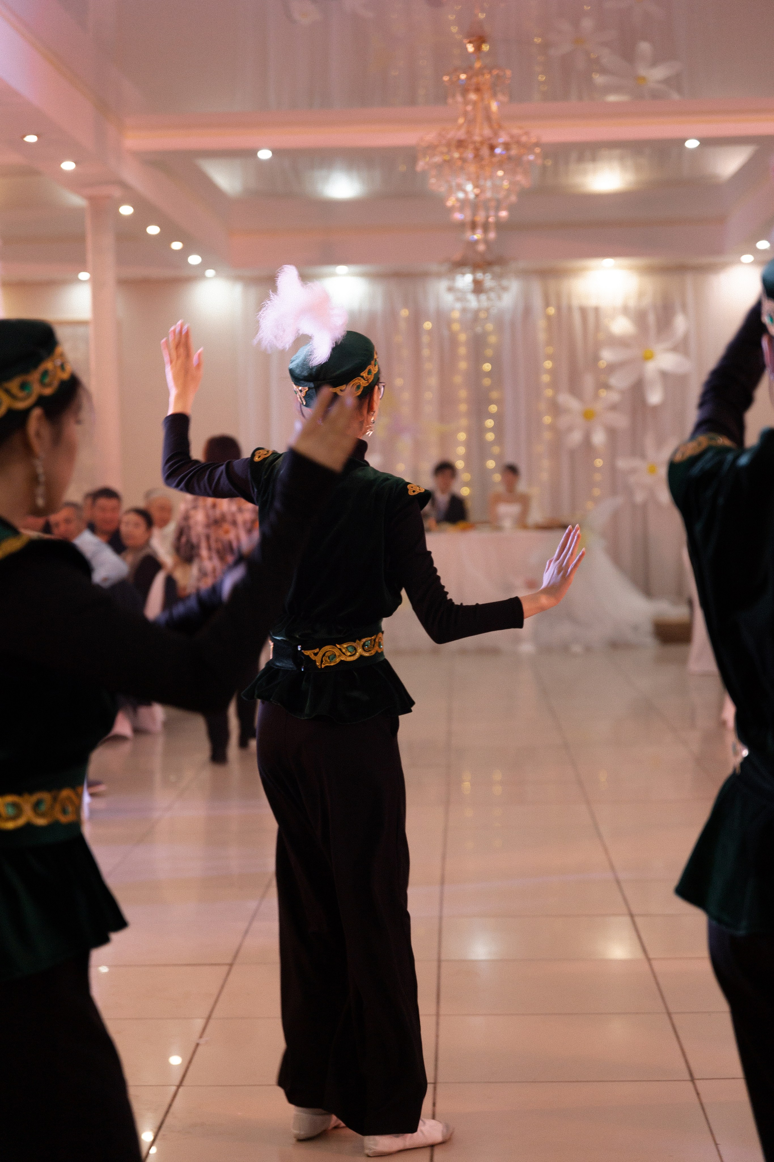 Даниял и Даяна. Фотограф Тюмень Пушковская Кристина