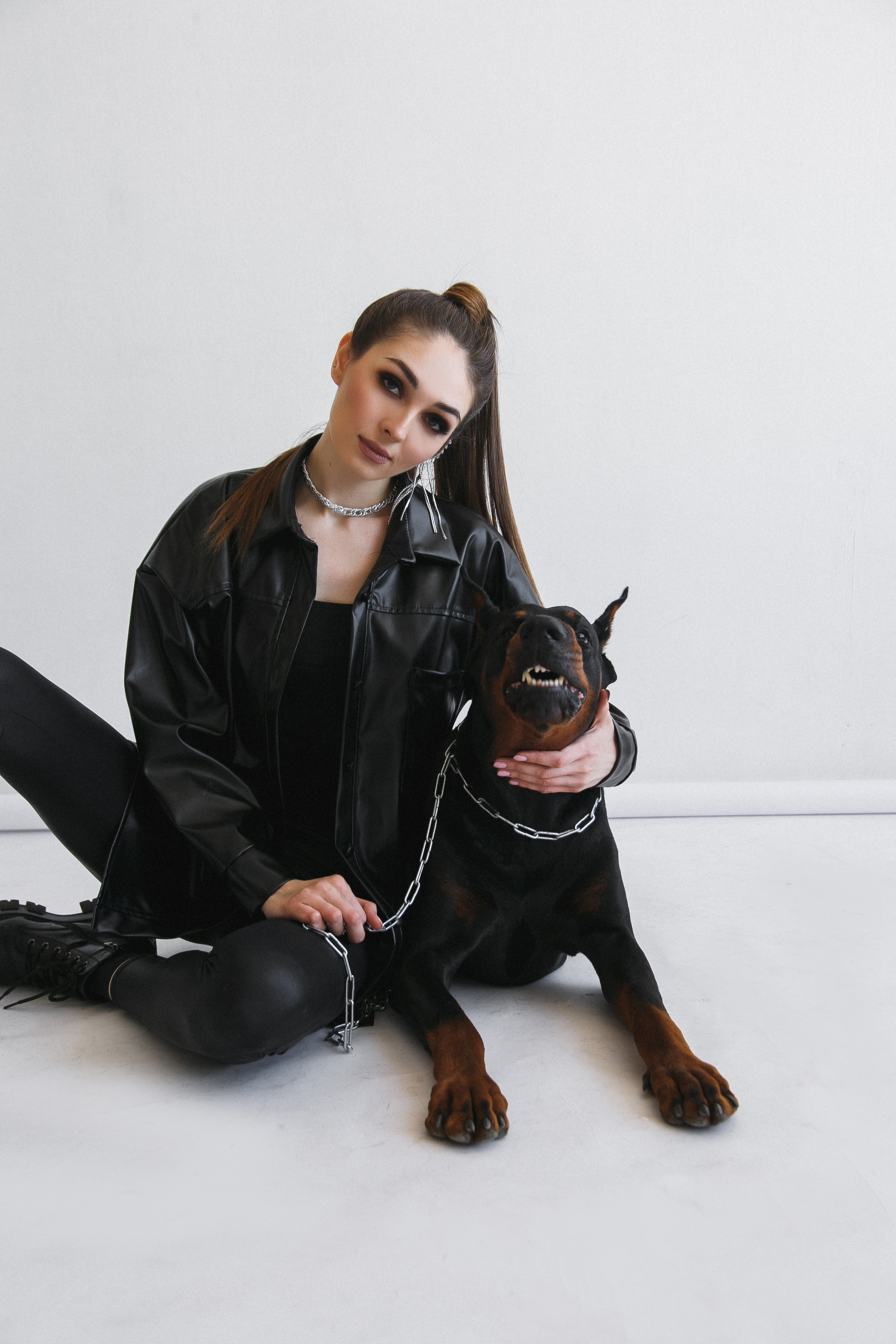 Фотосессия с доберманами. Фотограф Носова Марина
