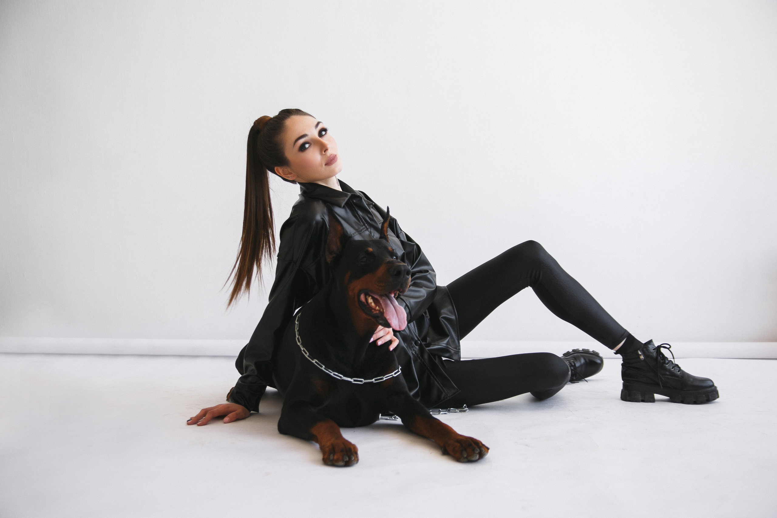 Фотосессия с доберманами. Фотограф Носова Марина