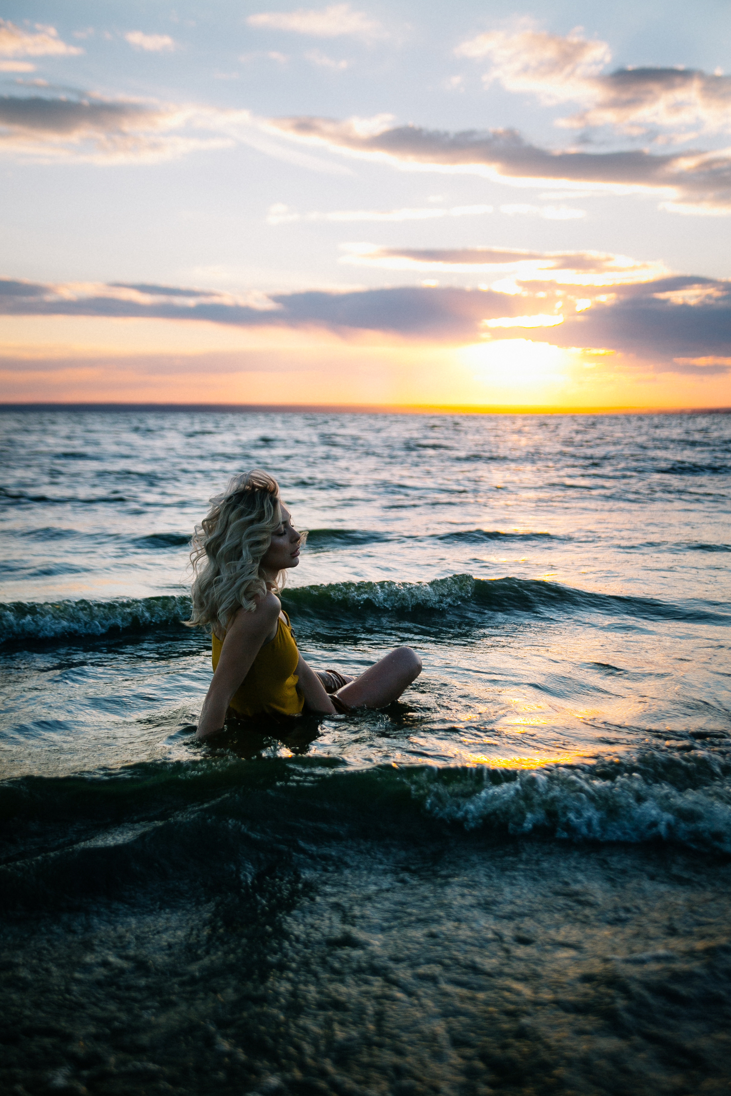 Прогулочная фотосессия на Волге. Фотограф Носова Марина