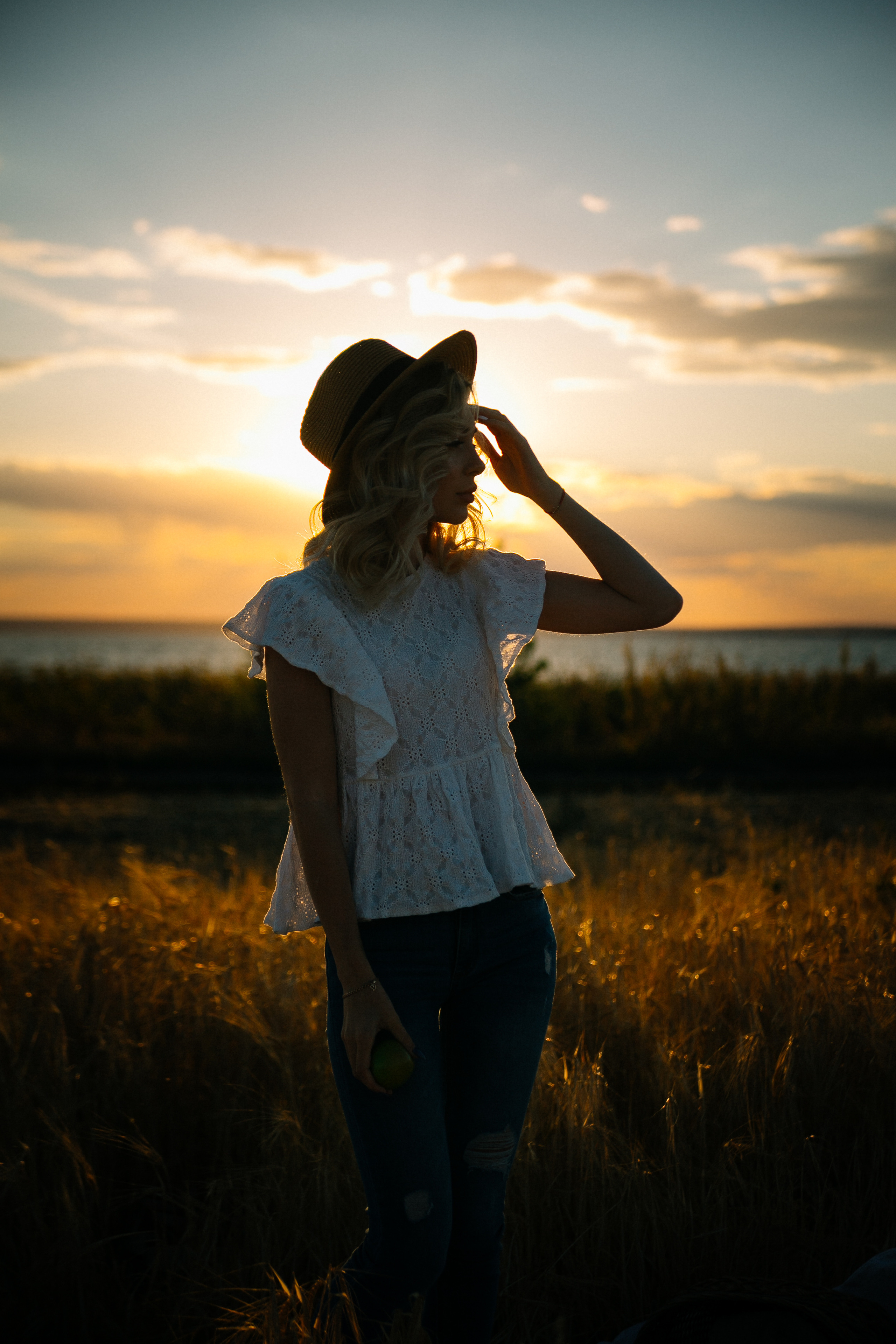 Прогулочная фотосессия на Волге. Фотограф Носова Марина