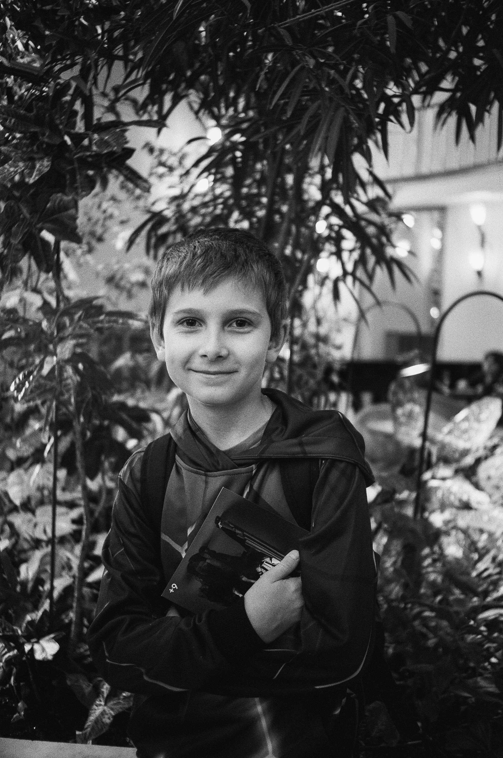 Chinon Auto 3001 / Ilford Pan 400 / Театр Моссовета, Театр Российской