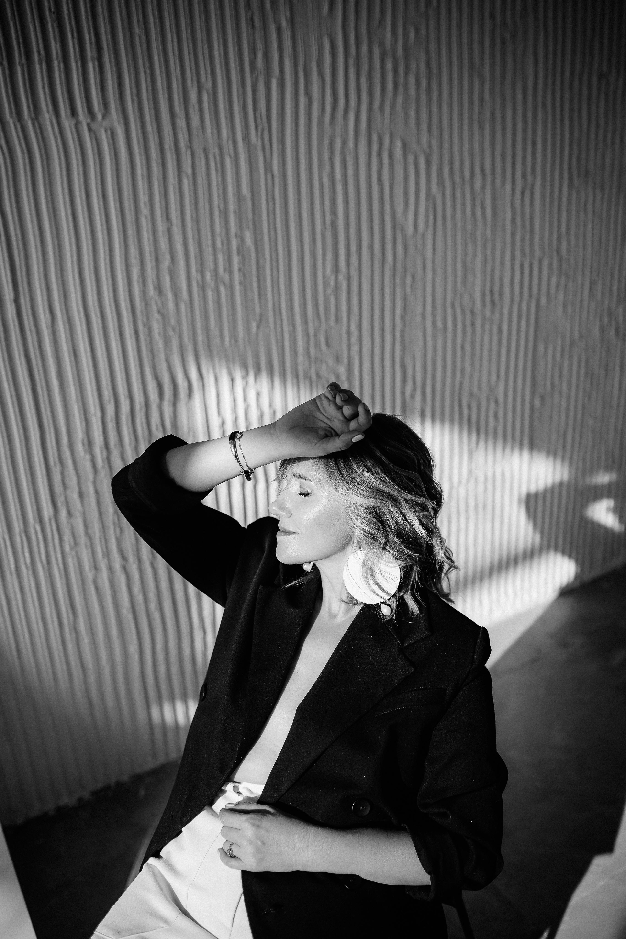 Ludmila, pure light. Портретный женский фотограф Минск Беларусь Алена Янович