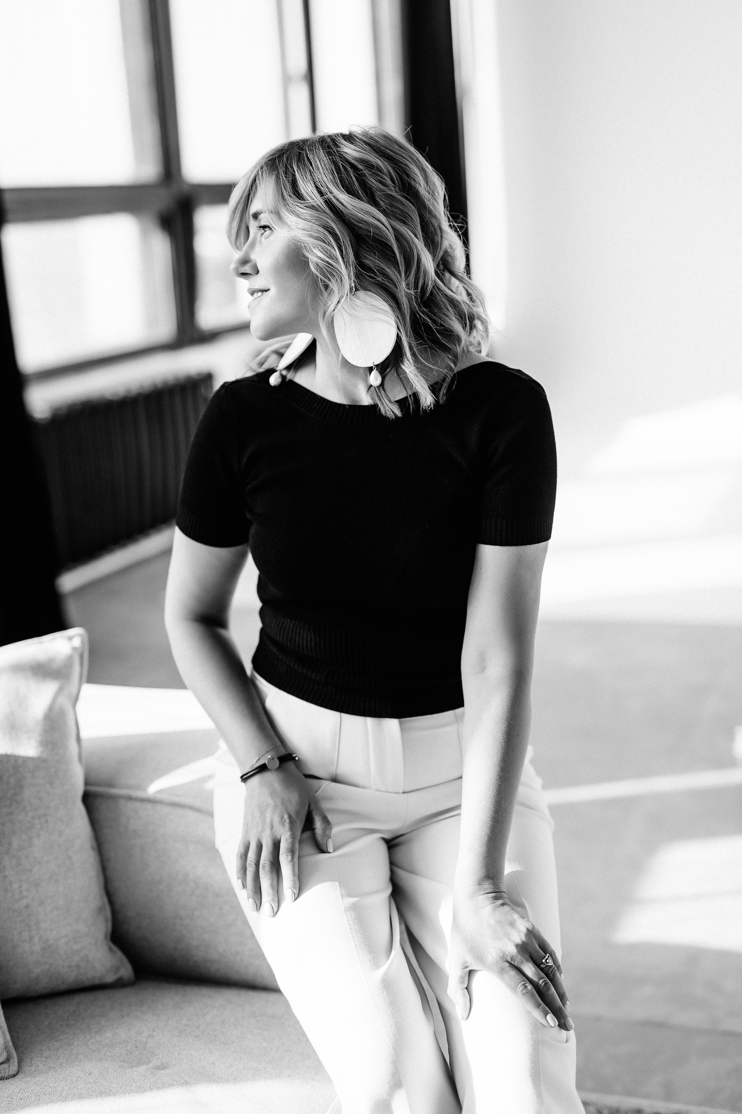 Ludmila, pure light. Портретный женский фотограф Минск Беларусь Алена Янович