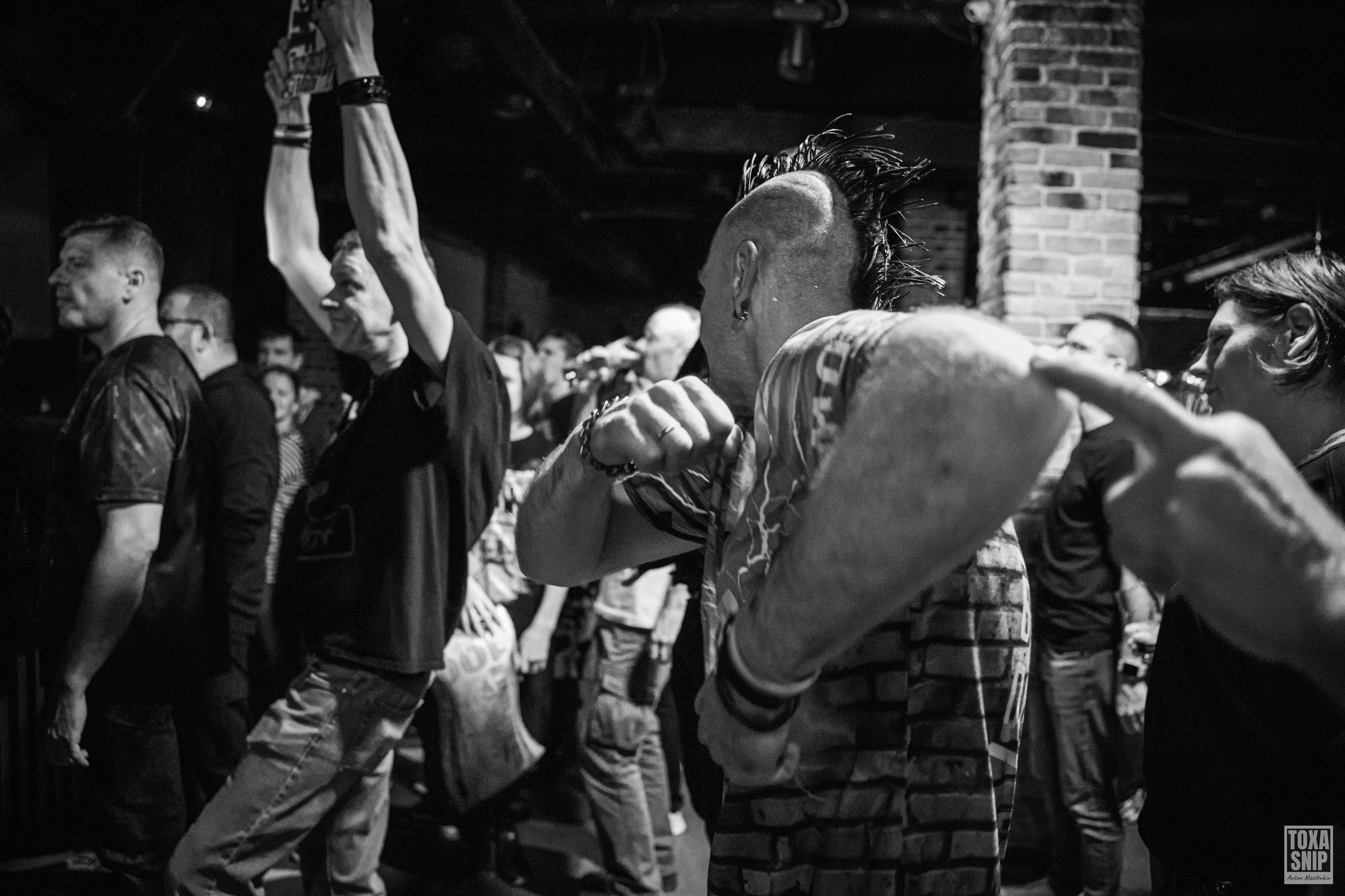 Бригадный подряд (03.10.2025). Toxasnip Photo | Anton Maslenkin