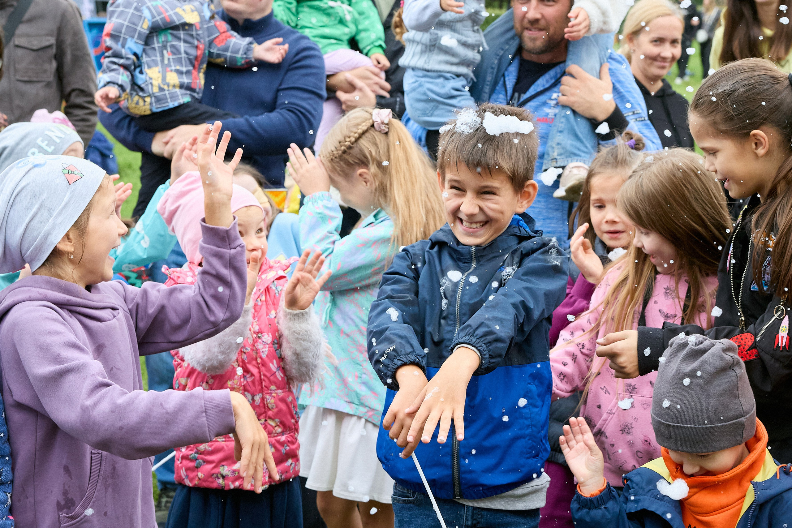 Рожай, Казань!. Мое имя Раиль. Я репортажный фотограф в Казани, так же мой любимый жанр — свадебный фотограф