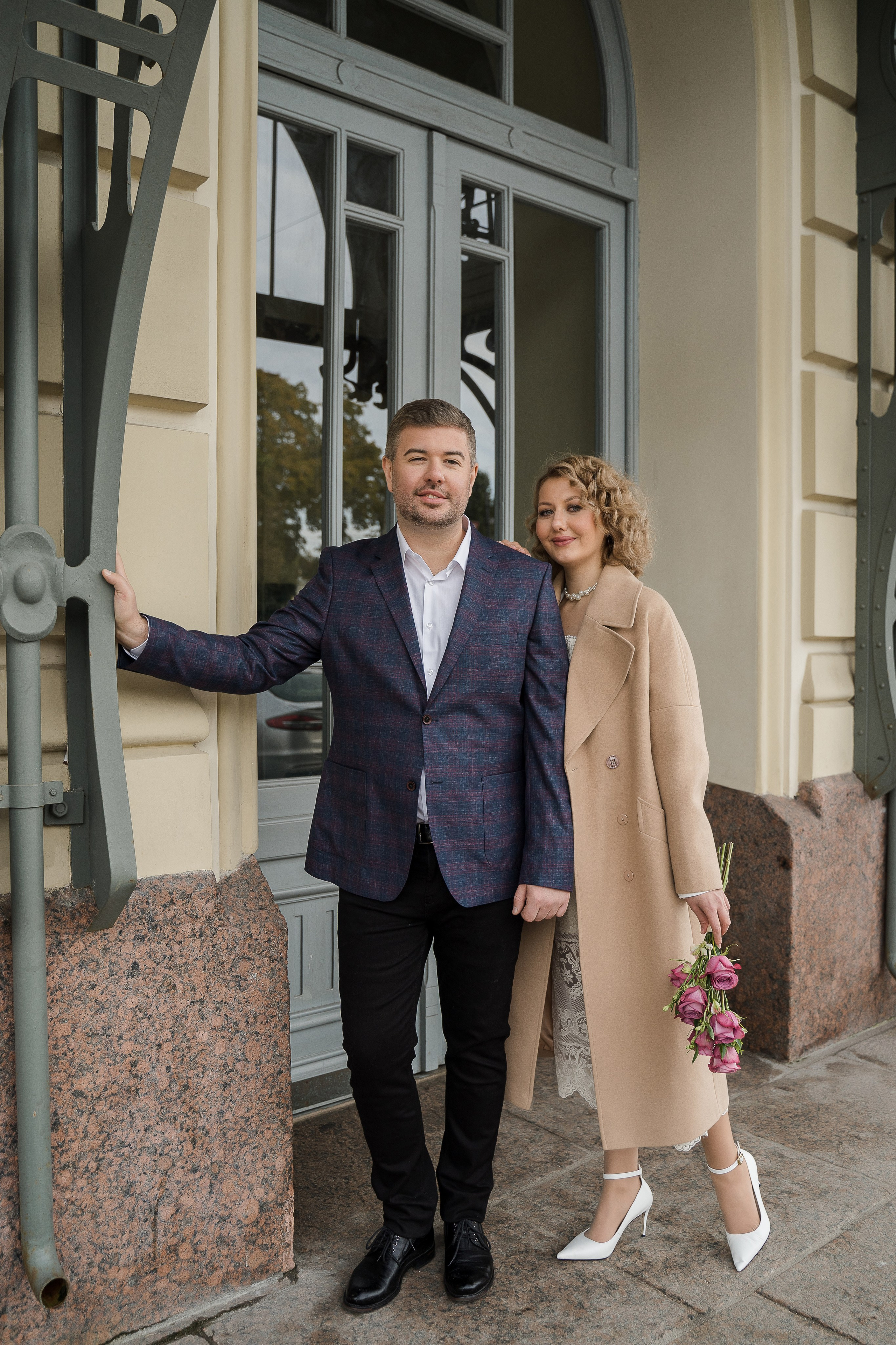 Свадебная фотосессия на Витебском вокзале. Свадебный и семейный фотограф в Пушкине и Санкт-Петербурге Мария Филиппова