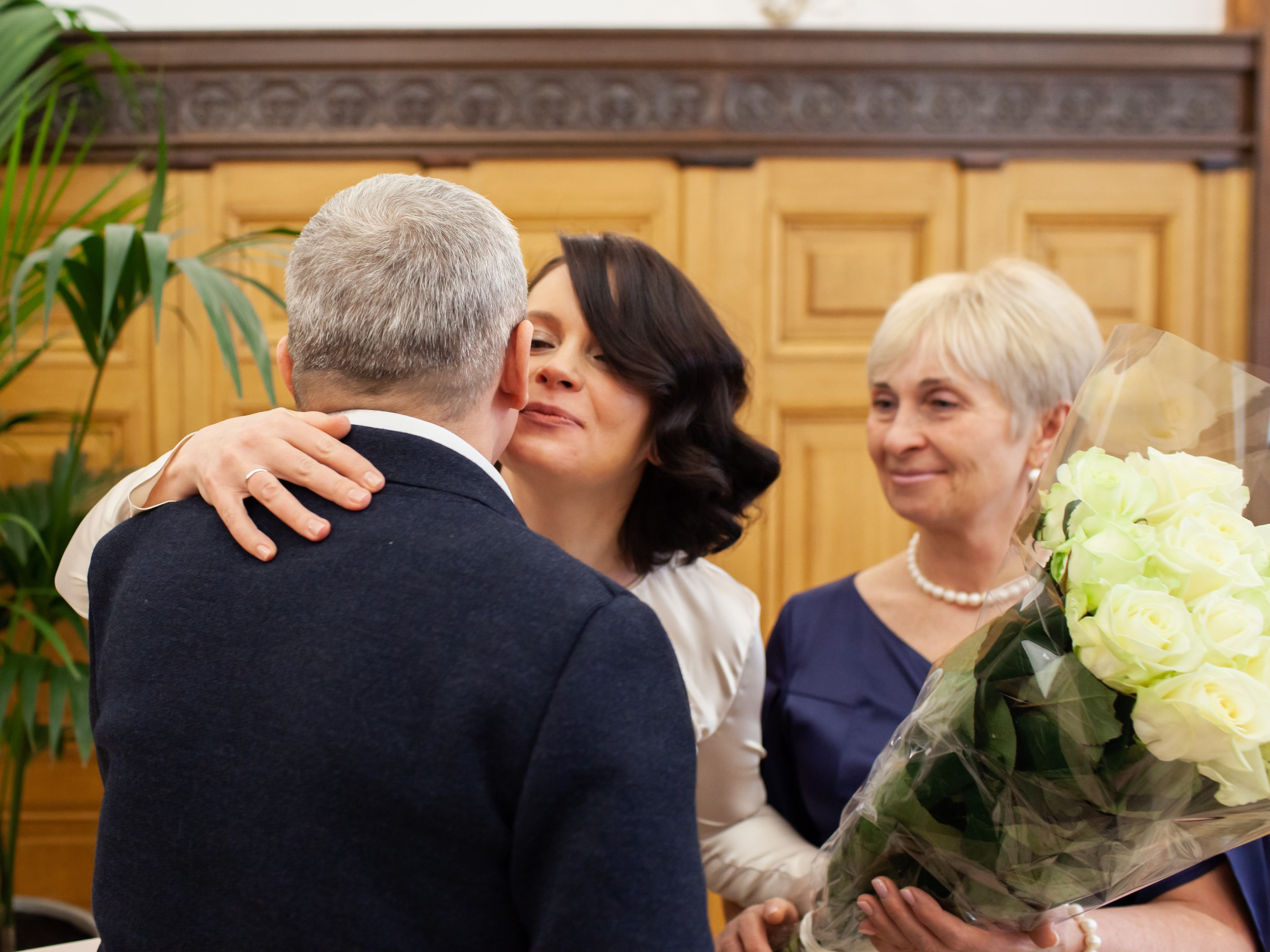 Съемка регистрации в Грибоедовском ЗАГСе. Фотографы в Москве Светлана Устинова и Сергей Грачев