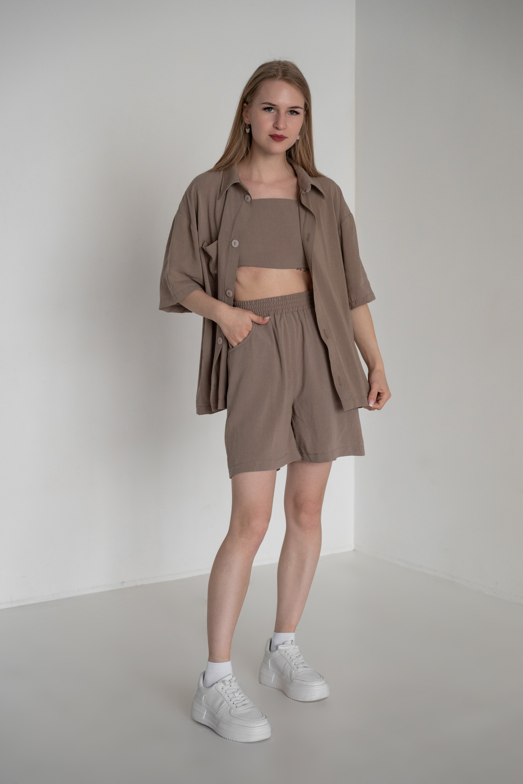 Каталог одежды для маркетплейсов. Свадебный фотограф Ижевск Петр Шишков