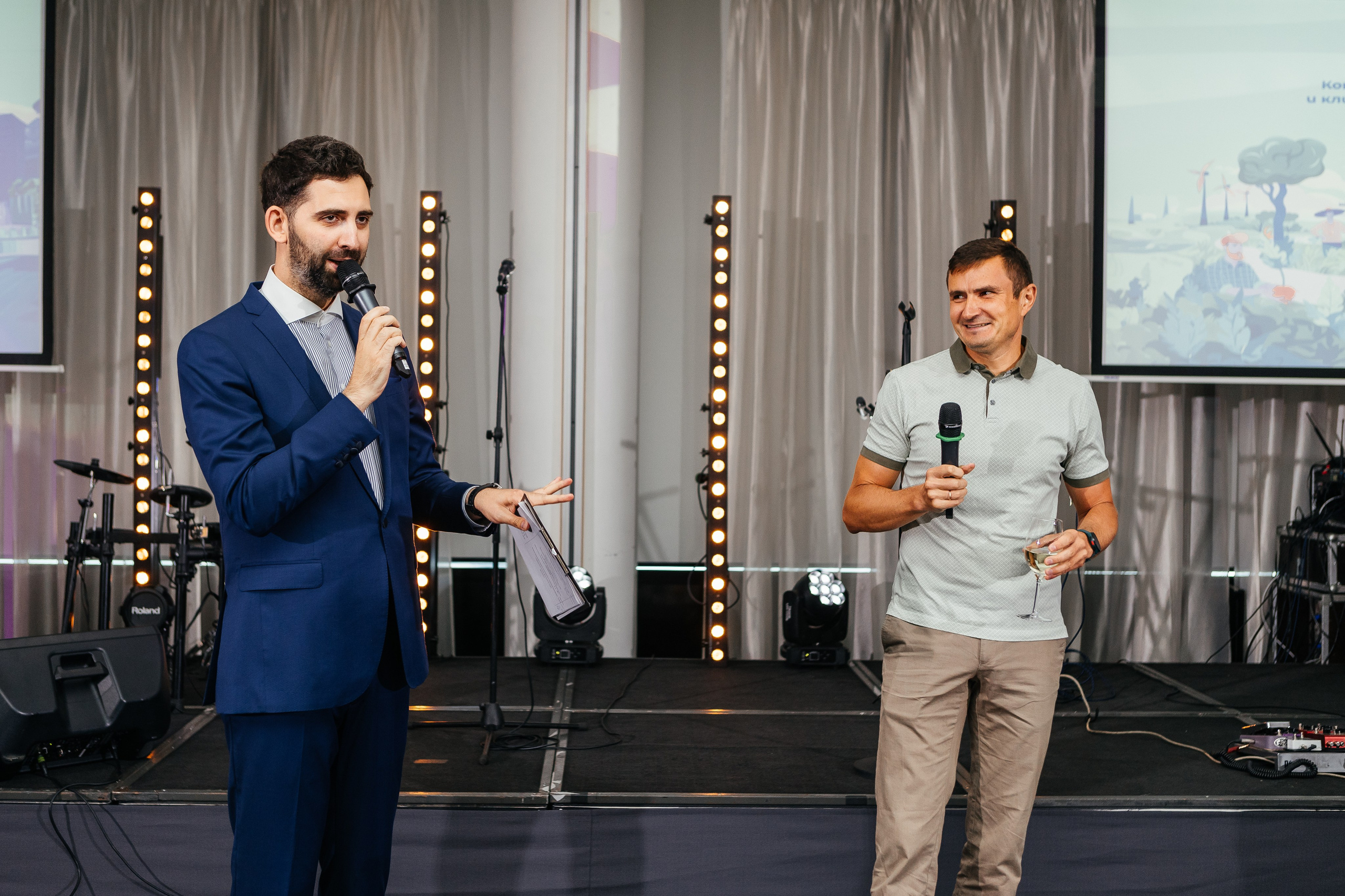 Снимал репортаж для «Газпром нефть», Газстройпром, Росатом, ОЗОН, Мегафон, ВТБ, Т-Банк, Unilever, Материа Медика Холдинг. Фотограф Serg-Epic — Сергей Клепиков