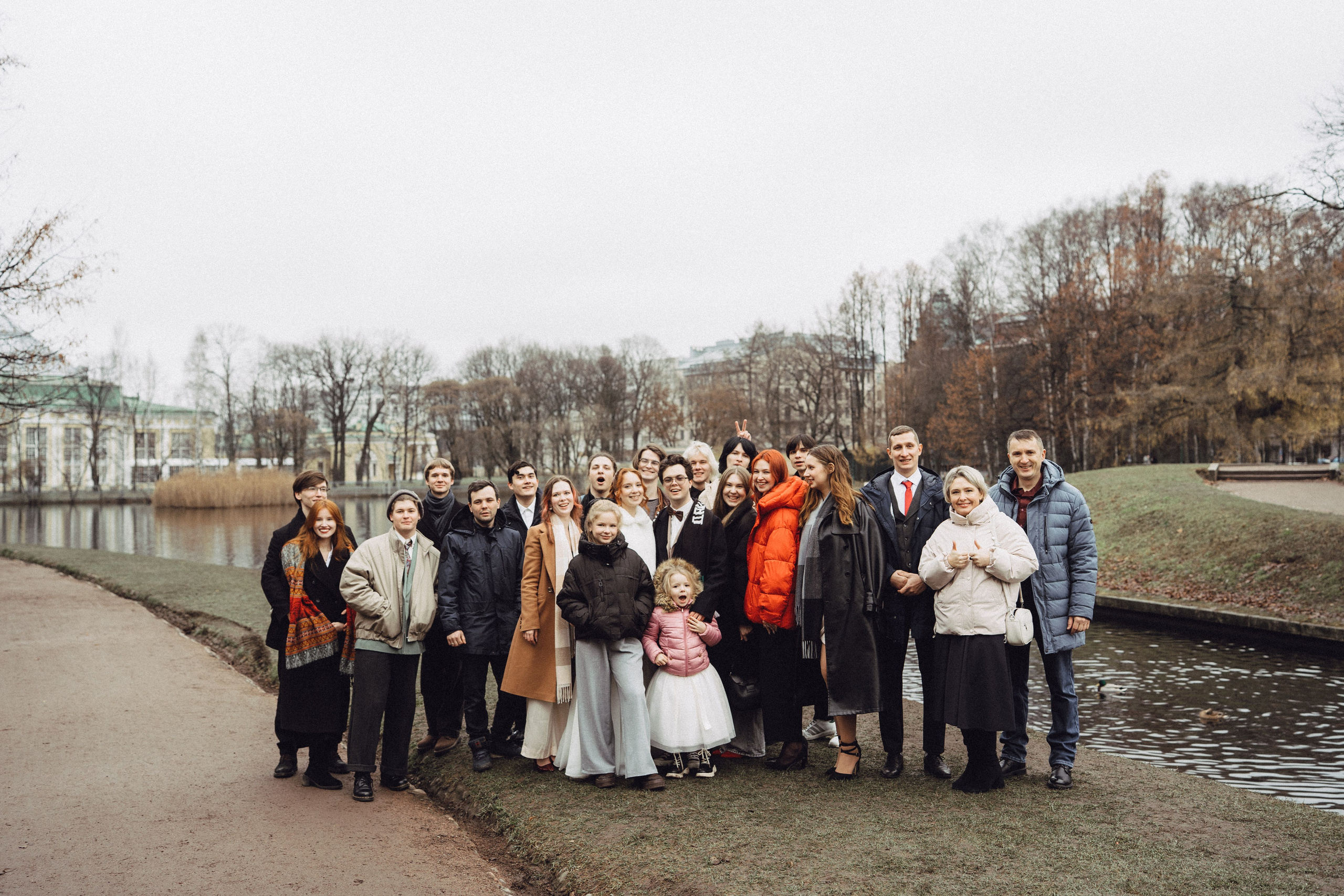 СВАДЕБНАЯ СЬЕМКА ВО ВТОРОМ ДВОРЦЕ С ГОСТЯМИ И ПРОГУЛКА В ТАВРИЧЕСКОМ САДУ. Профессиональный фотограф, Санкт-Петербург — Виктория Богомолова