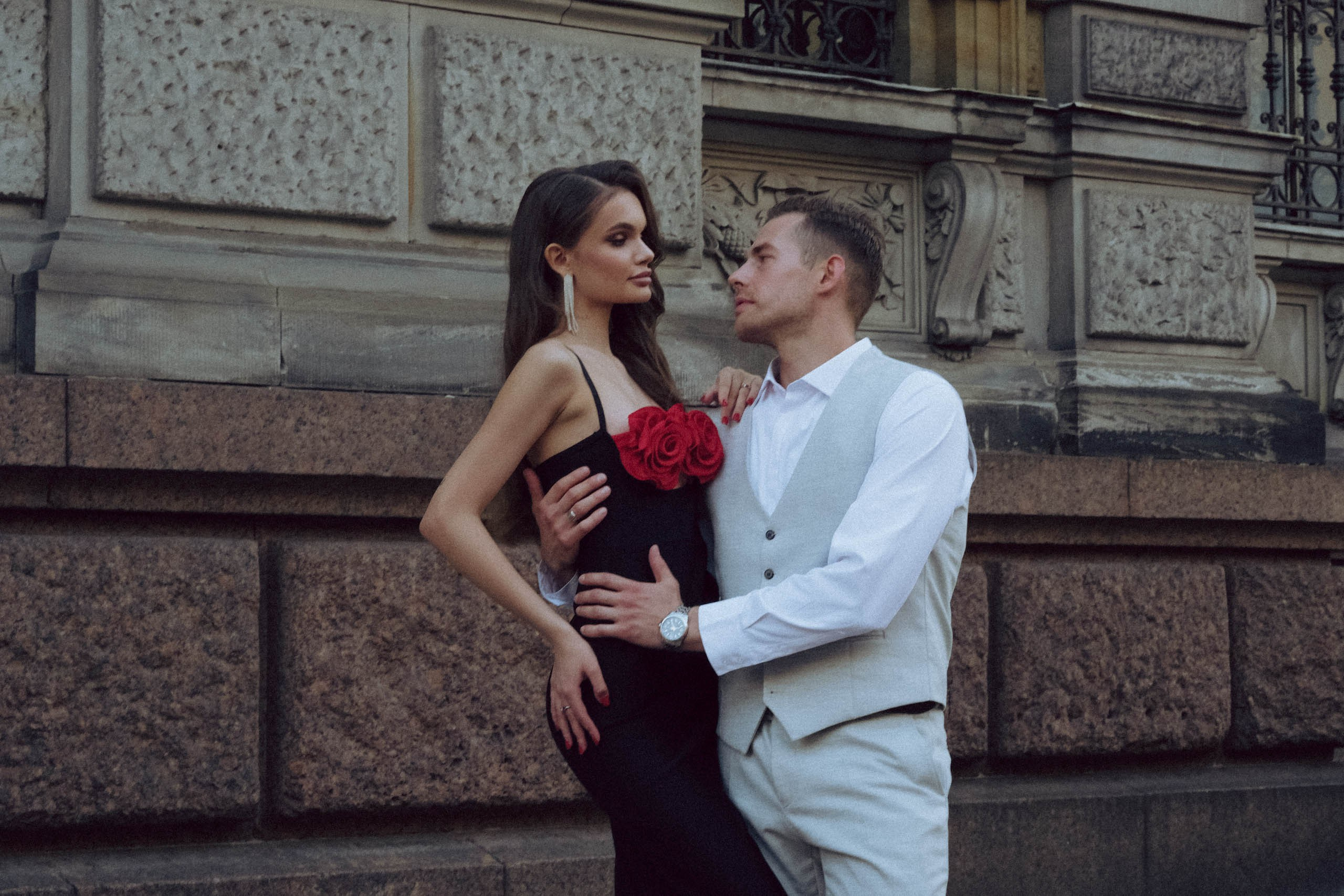 СВАДЕБНАЯ ПРОГУЛКА ВОЗЛЕ АКАДЕМИИ ШТИГЛИЦА. Профессиональный фотограф, Санкт-Петербург — Виктория Богомолова