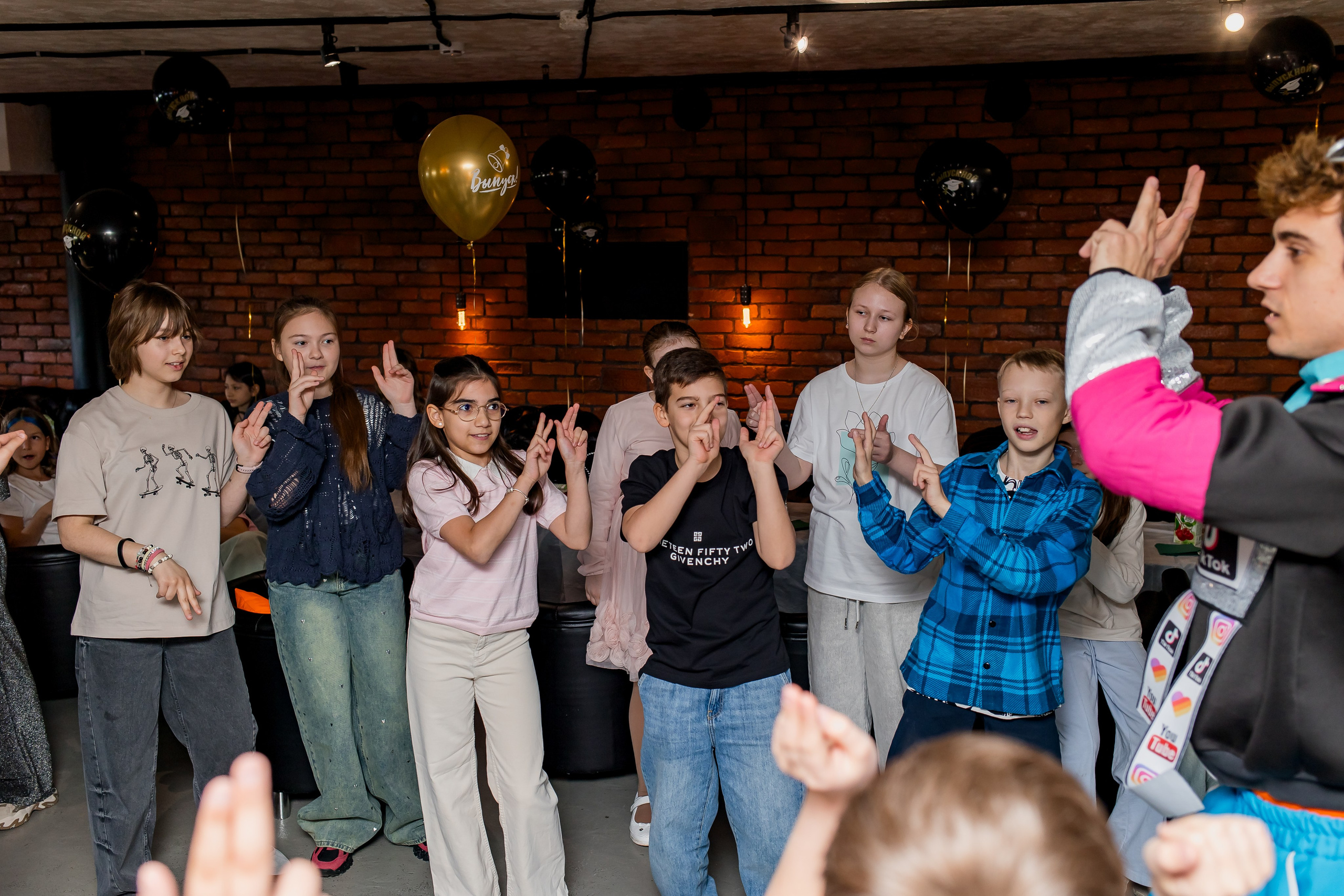 Выпускной 4 класс. Фотограф в Москве Авдеева Мария