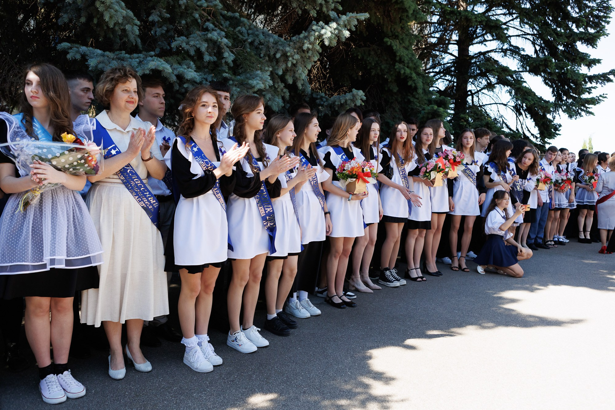 Последний звонок в Гимназии № 1, г. Севастополь. Свадебный фотограф, фотосъемка в Крыму, Севастополе, Симферополе, Ялте