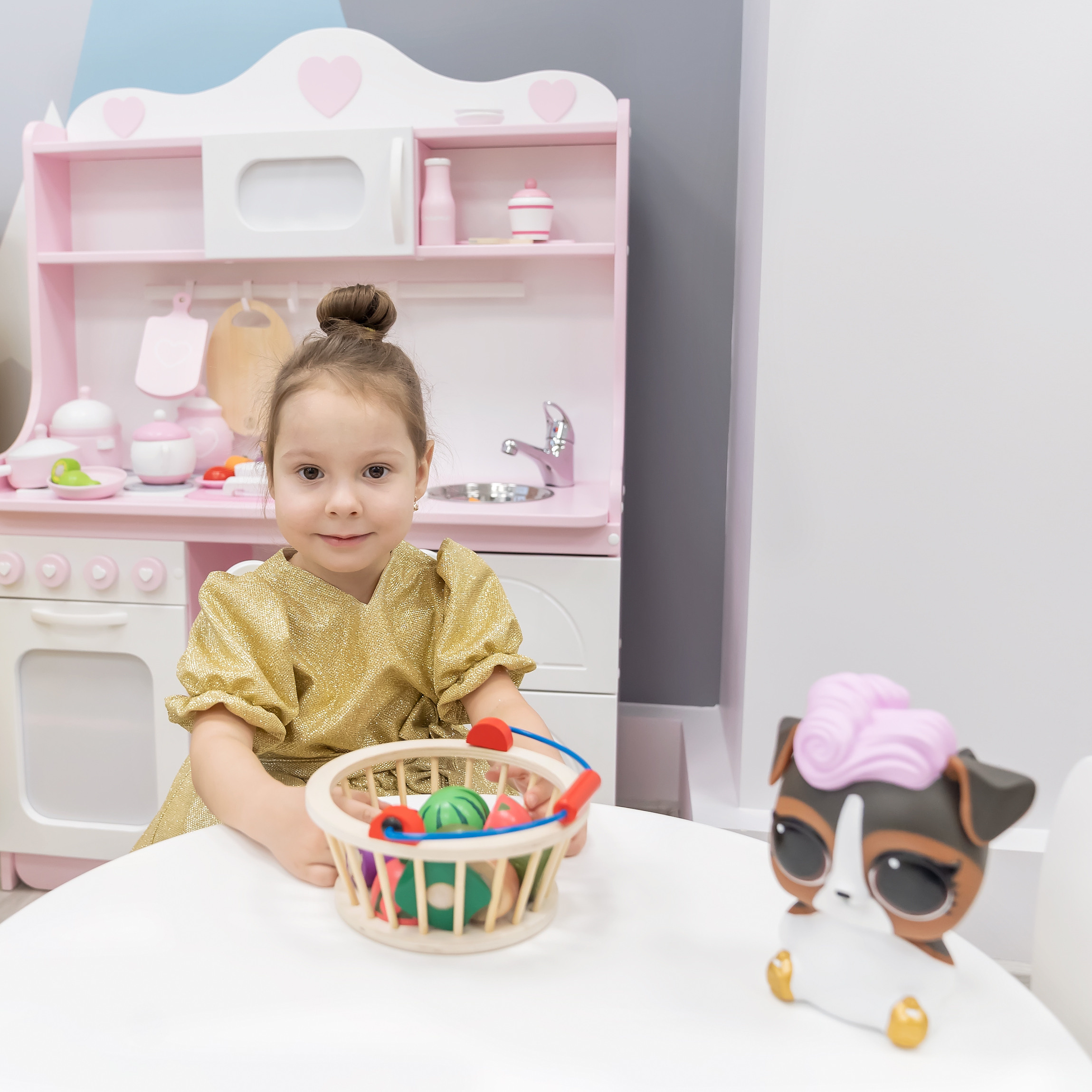 Утренник в Домми. Главная