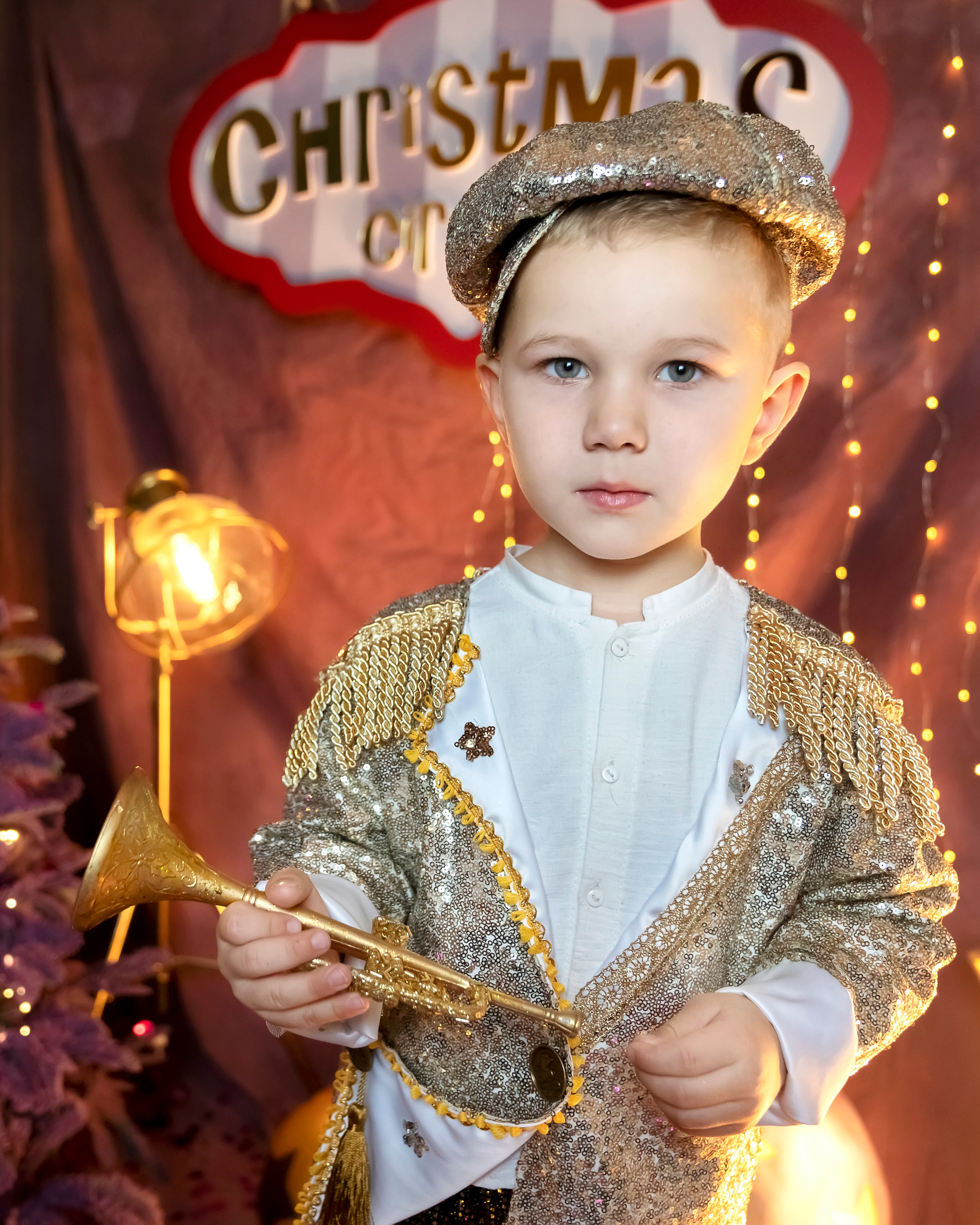 Новогодний цирк!. Главная